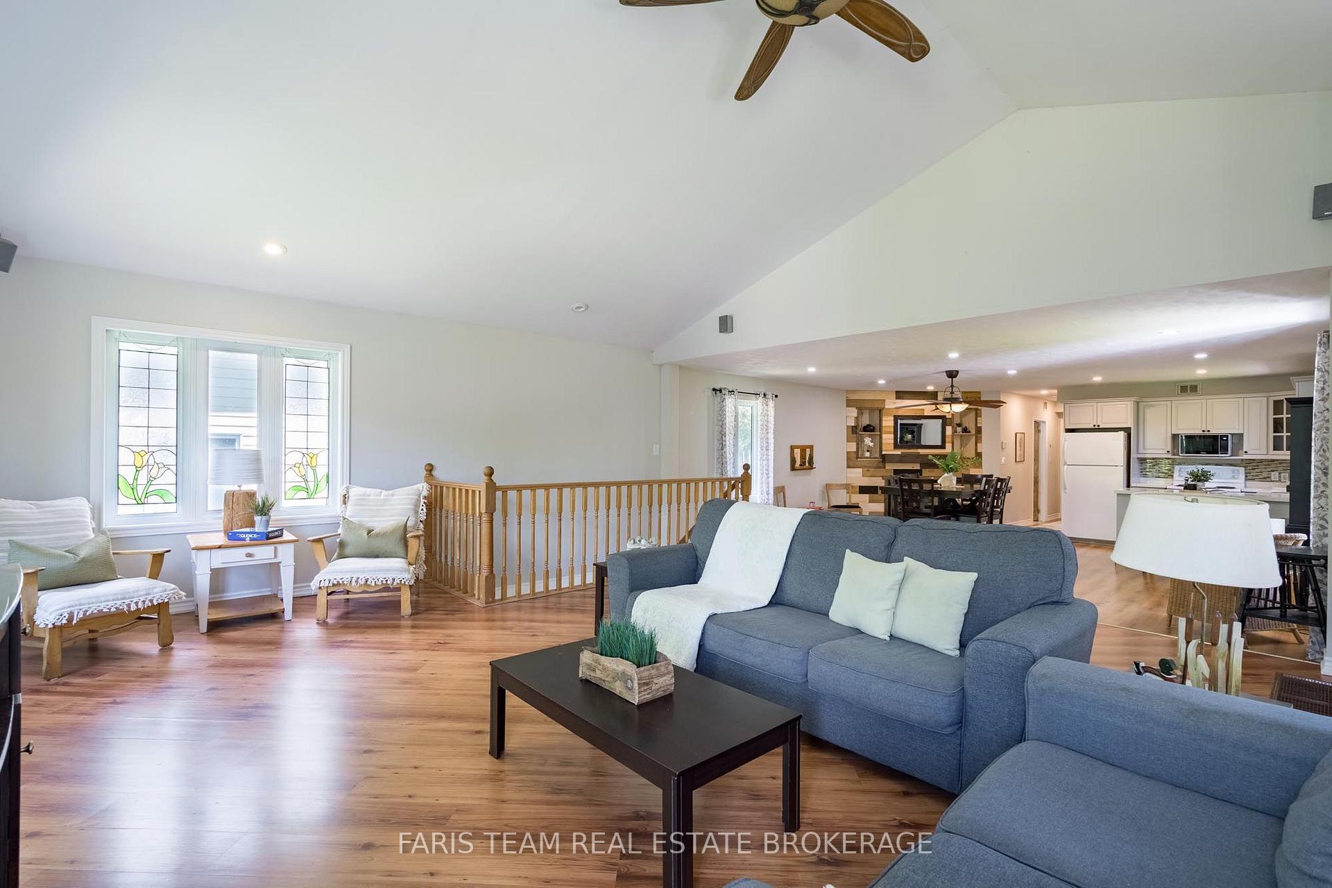 Photo 14 of 4654 Iron Bridge Lane, Severn, Washago — HOMEH