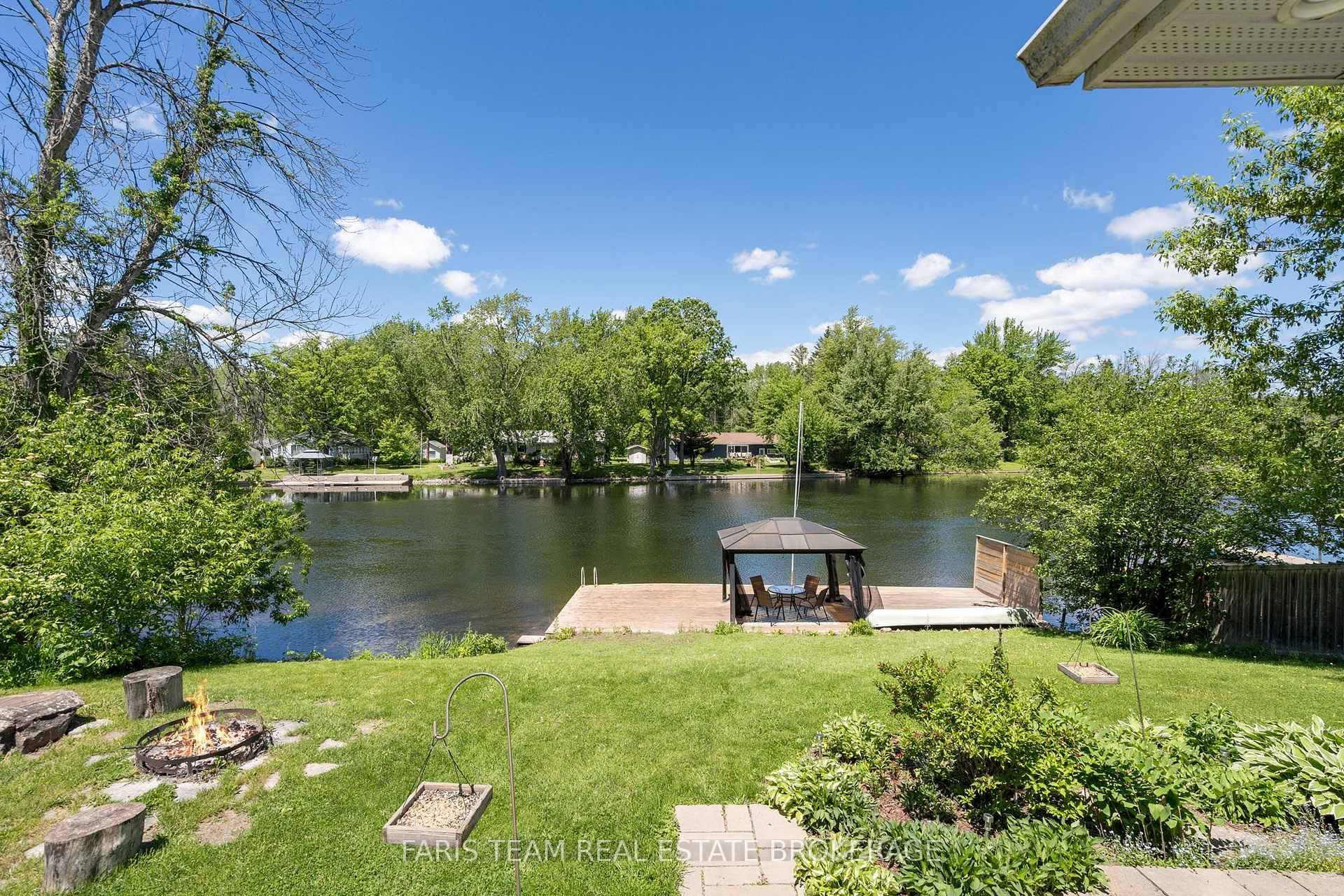 Photo 25 of 4654 Iron Bridge Lane, Severn, Washago — HOMEH
