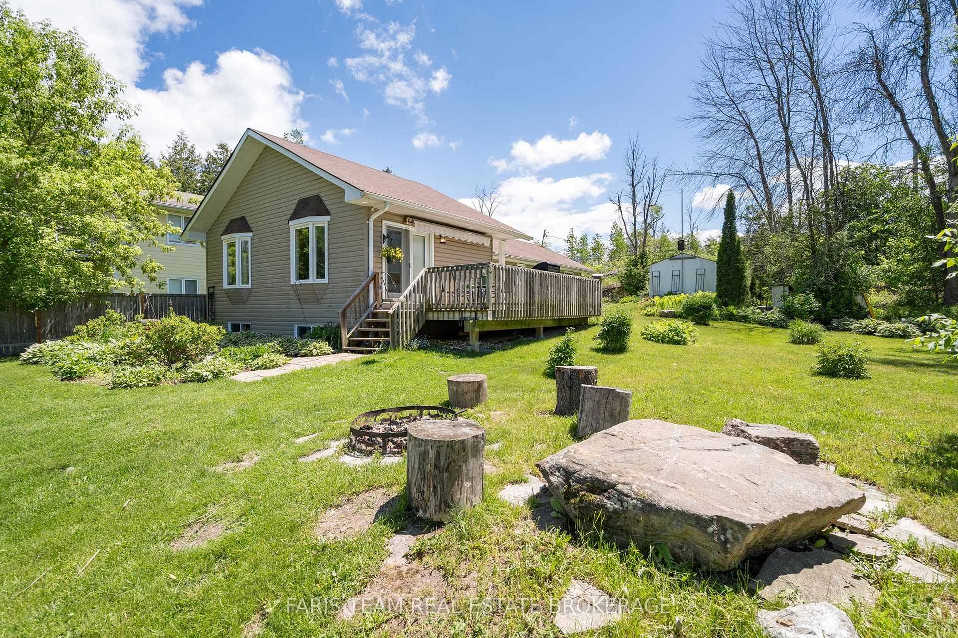 Photo 26 of 4654 Iron Bridge Lane, Severn, Washago — HOMEH