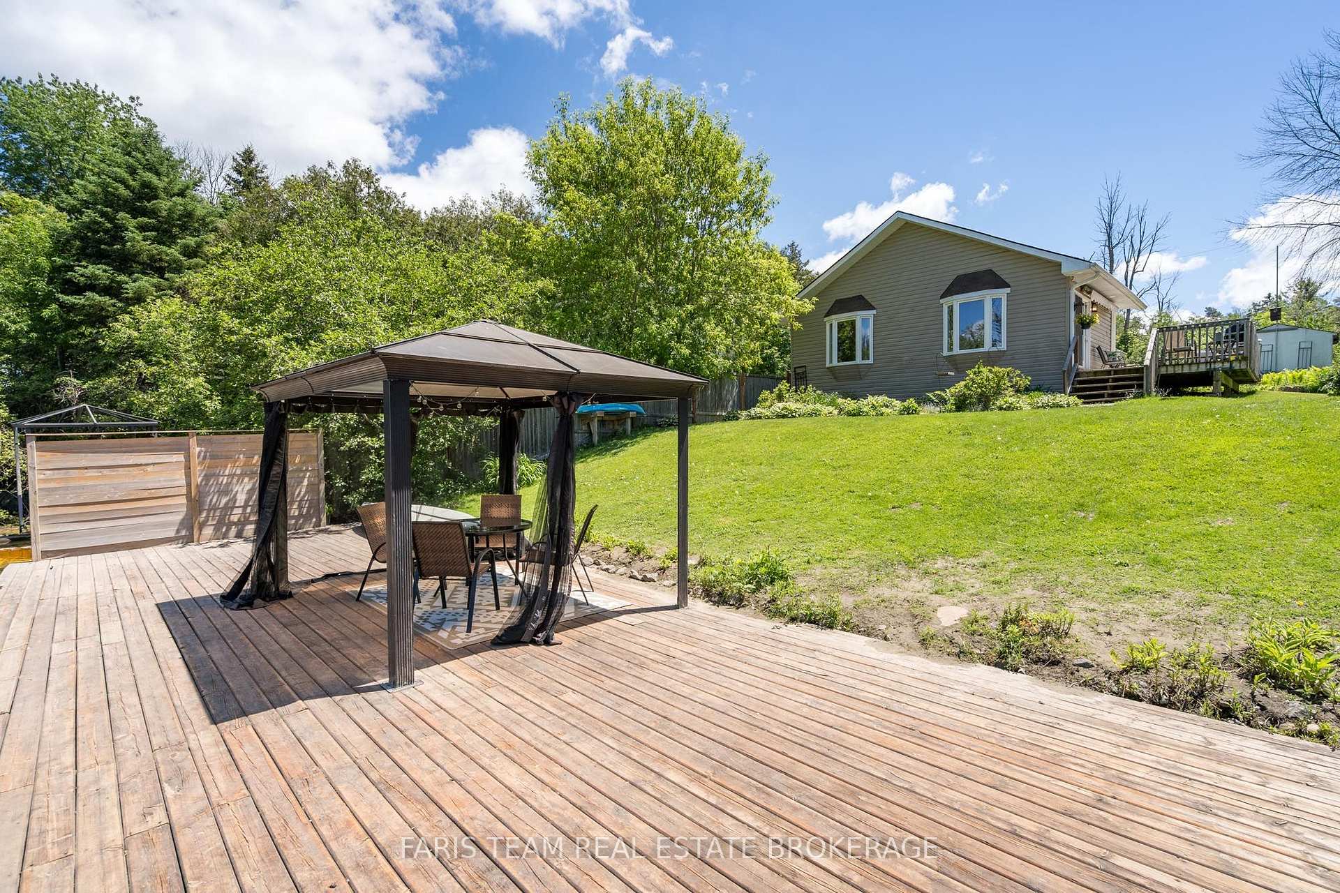 Photo 28 of 4654 Iron Bridge Lane, Severn, Washago — HOMEH
