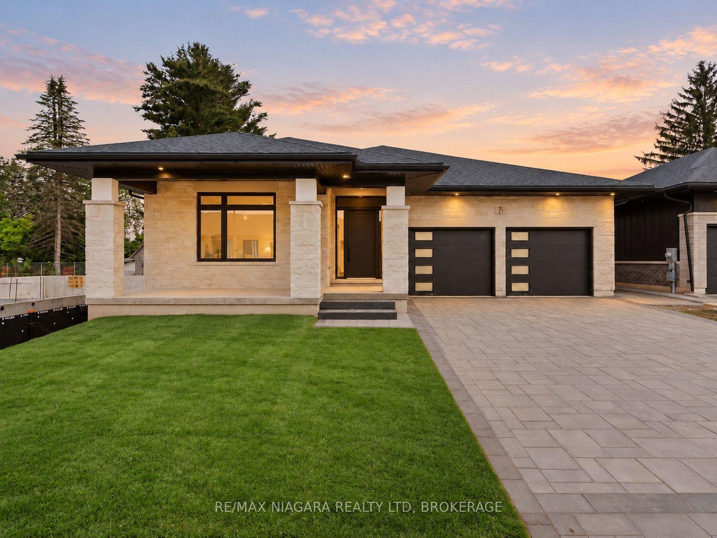 Photo 1 of 21 Accursi Crescent, Pelham, Fonthill — HOMEH