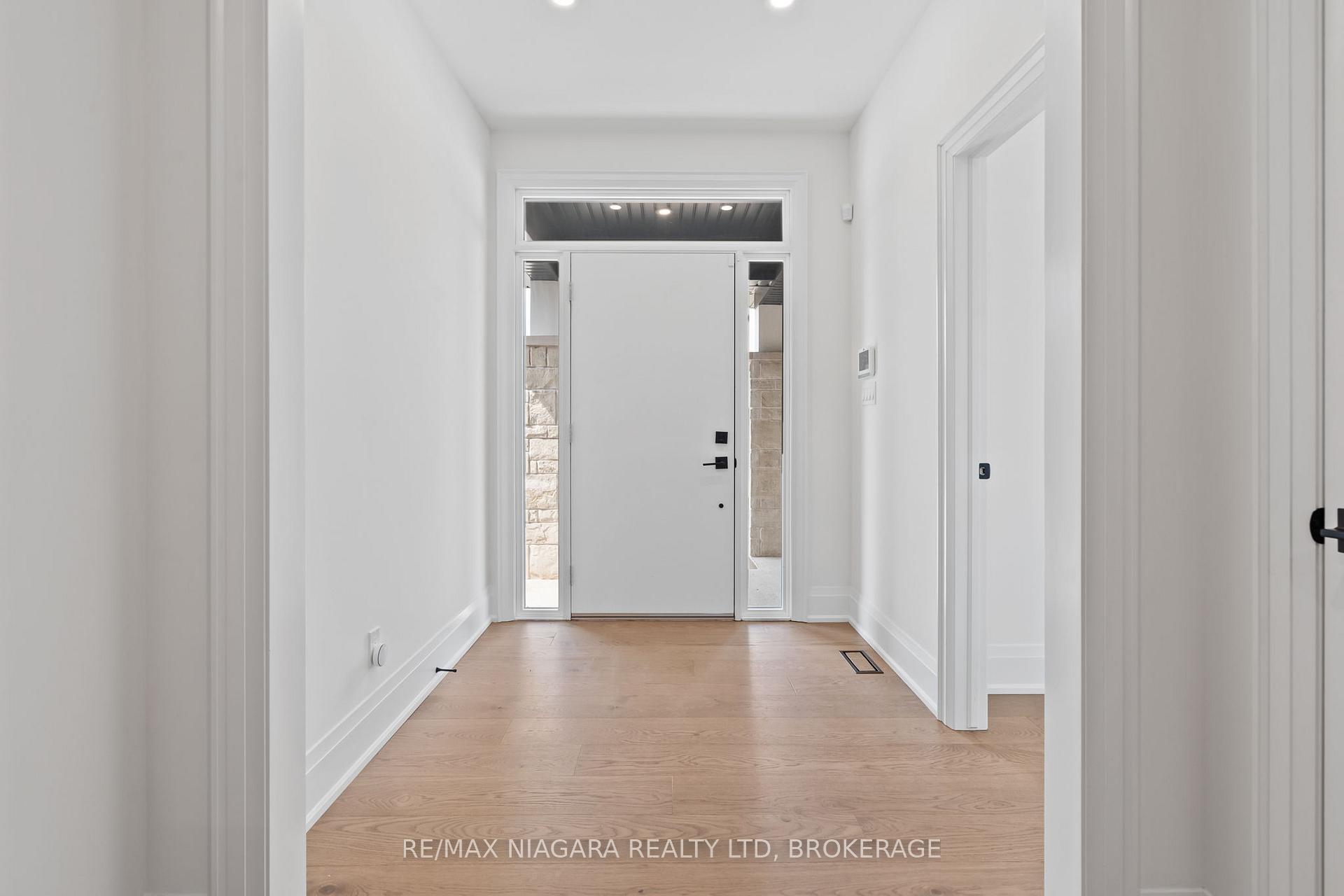 Photo 5 of 21 Accursi Crescent, Pelham, Fonthill — HOMEH