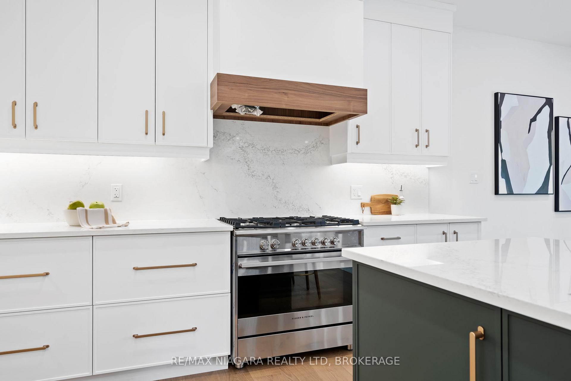 Photo 21 of 21 Accursi Crescent, Pelham, Fonthill — HOMEH