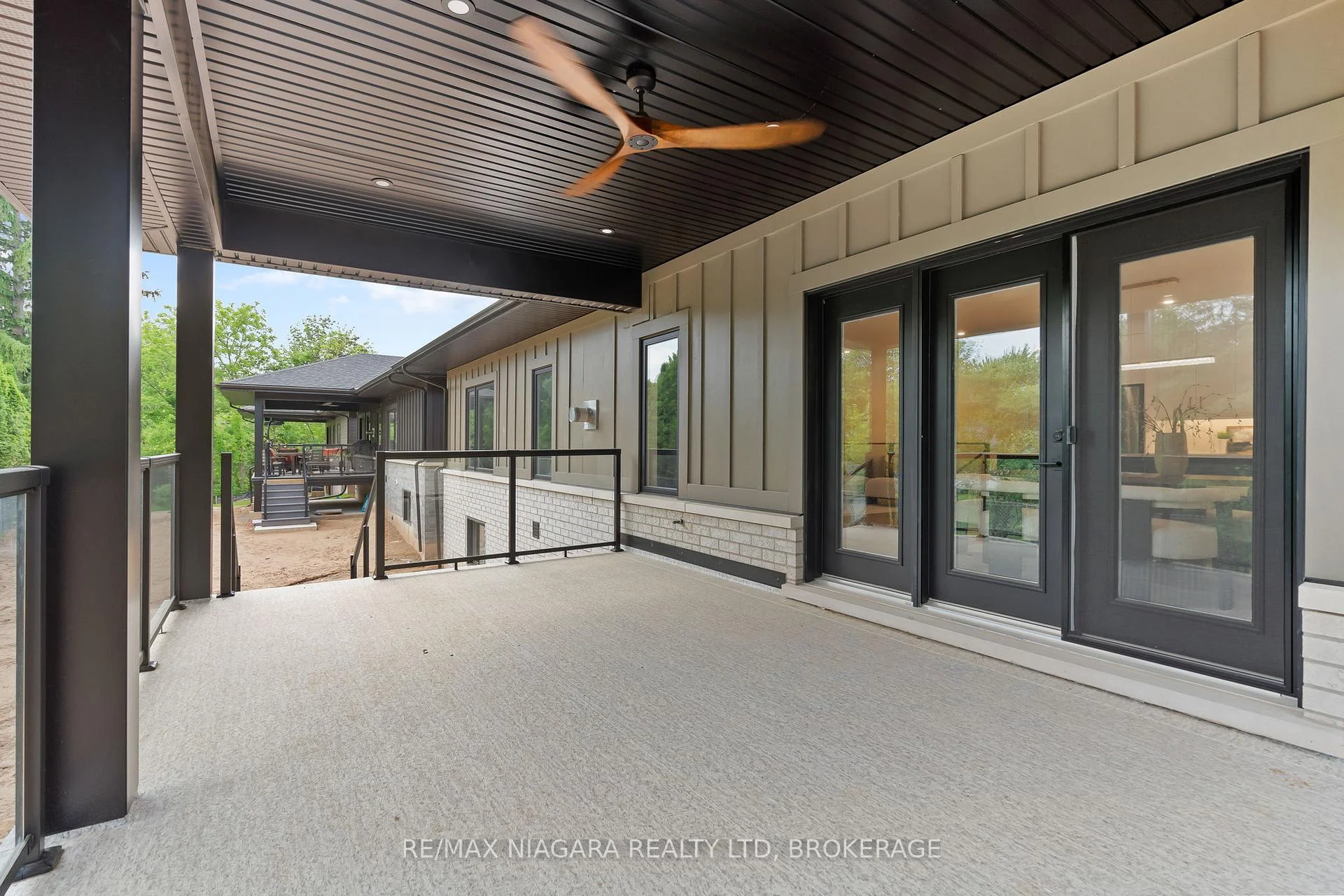 Photo 34 of 21 Accursi Crescent, Pelham, Fonthill — HOMEH
