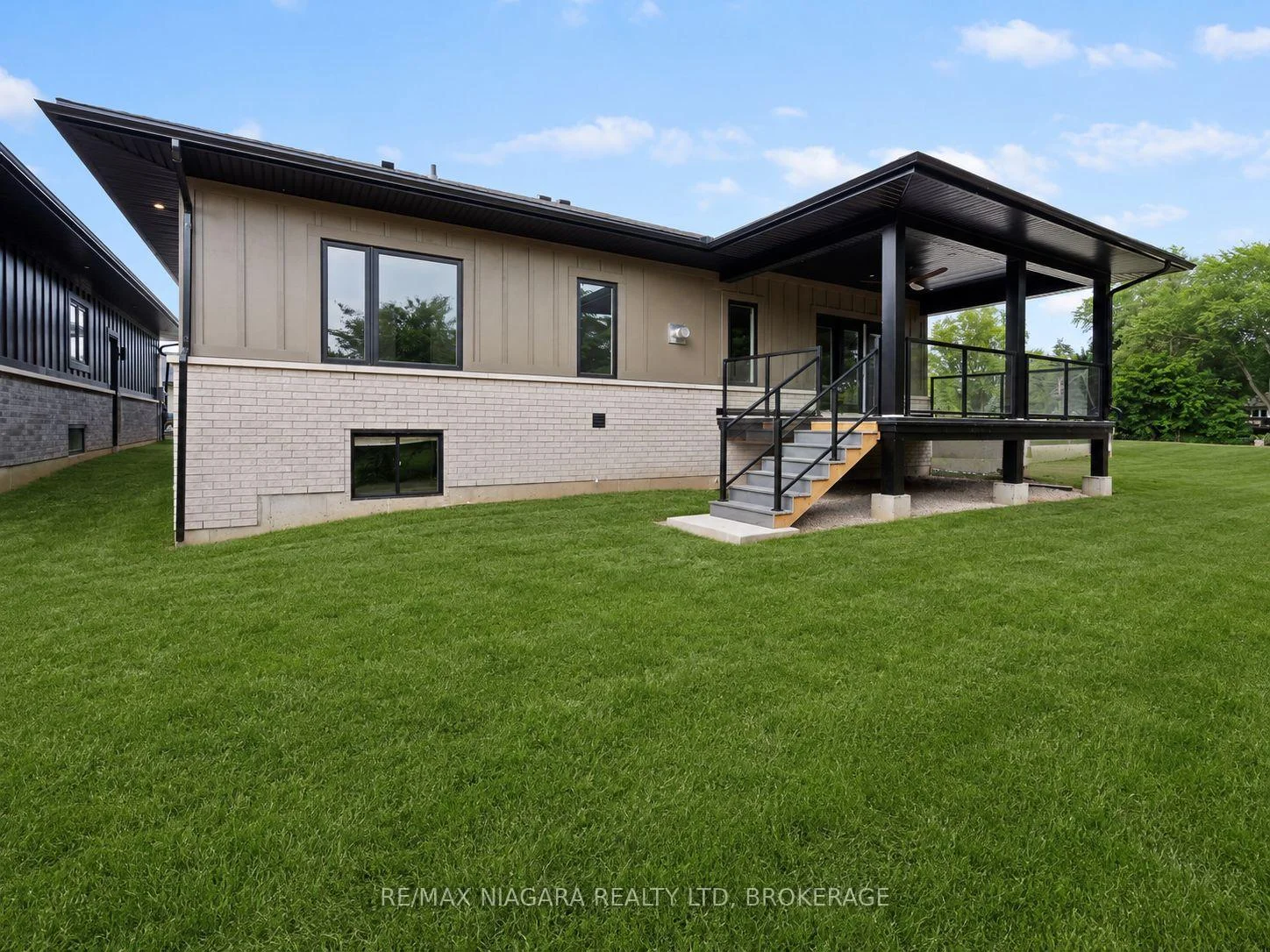 Photo 36 of 21 Accursi Crescent, Pelham, Fonthill — HOMEH