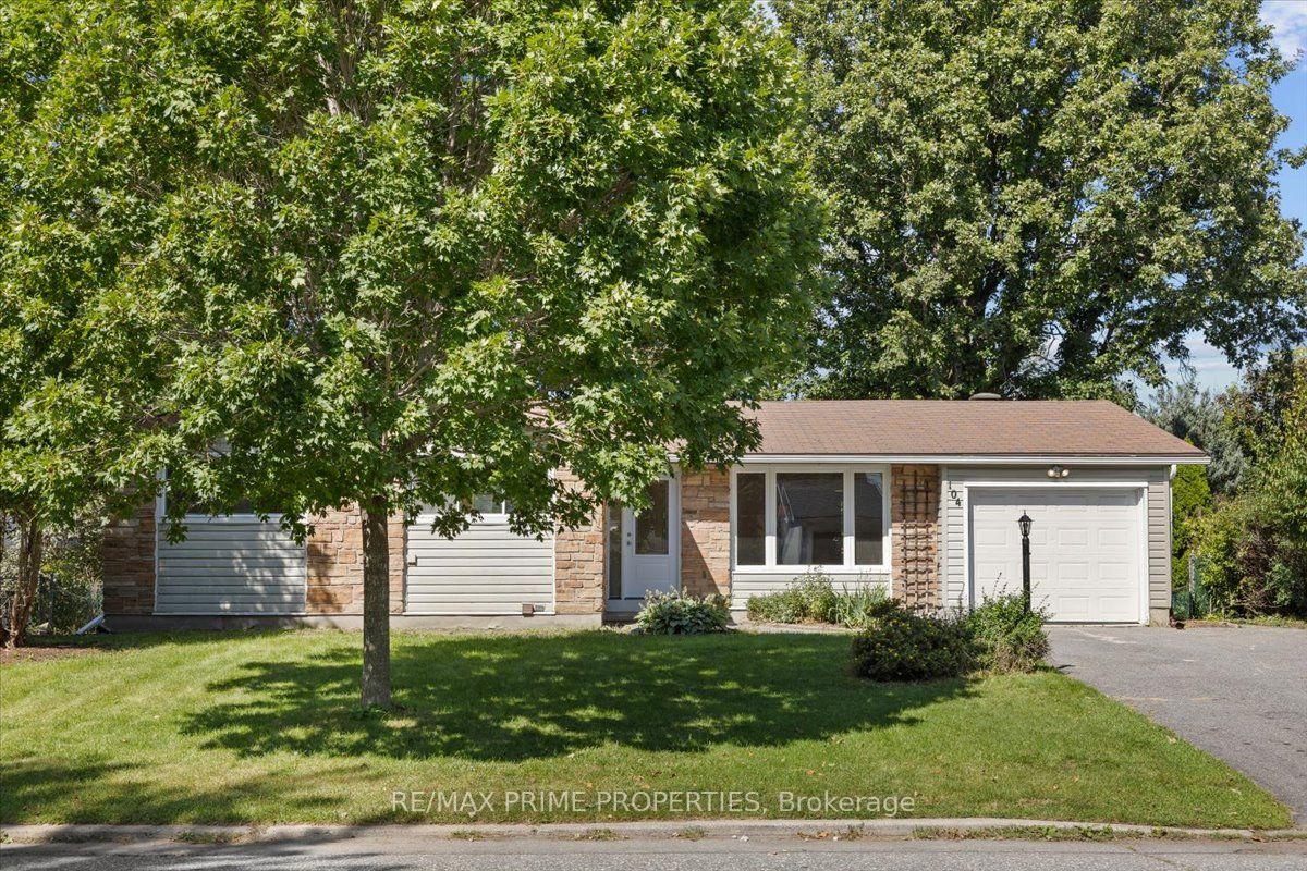 Photo of 104 Queensline Drive