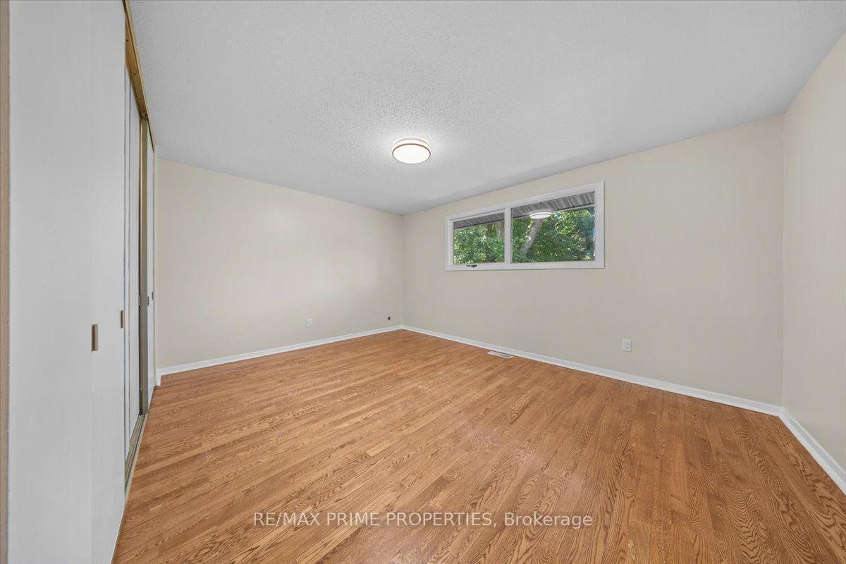 Photo 19 of 104 Queensline Drive, Ottawa, Bruce Farm/Graham Park/Qualicum/Bellands — HOMEH