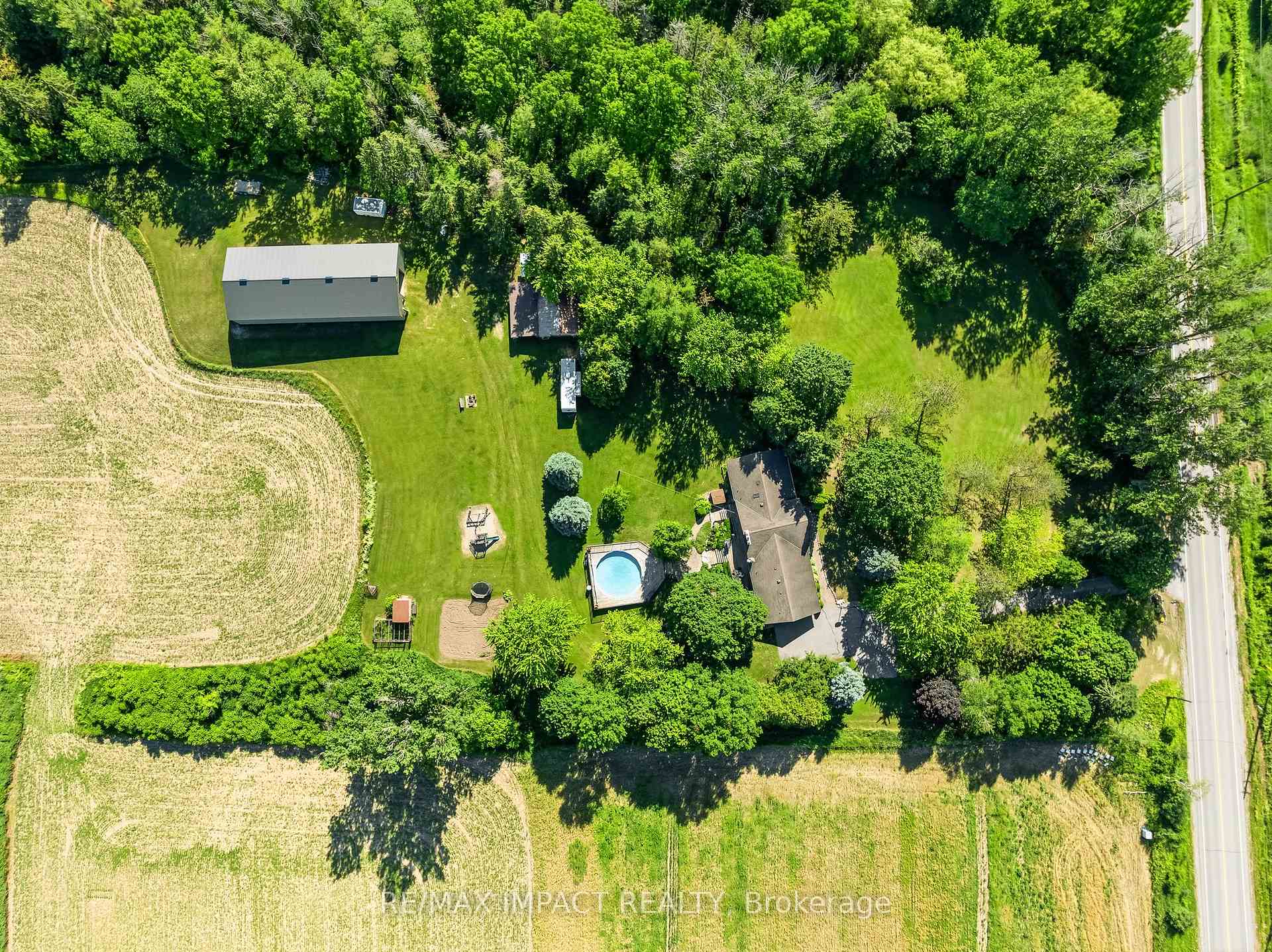 Photo 4 of 1597 Concession Road 7, Clarington, Rural Clarington — HOMEH