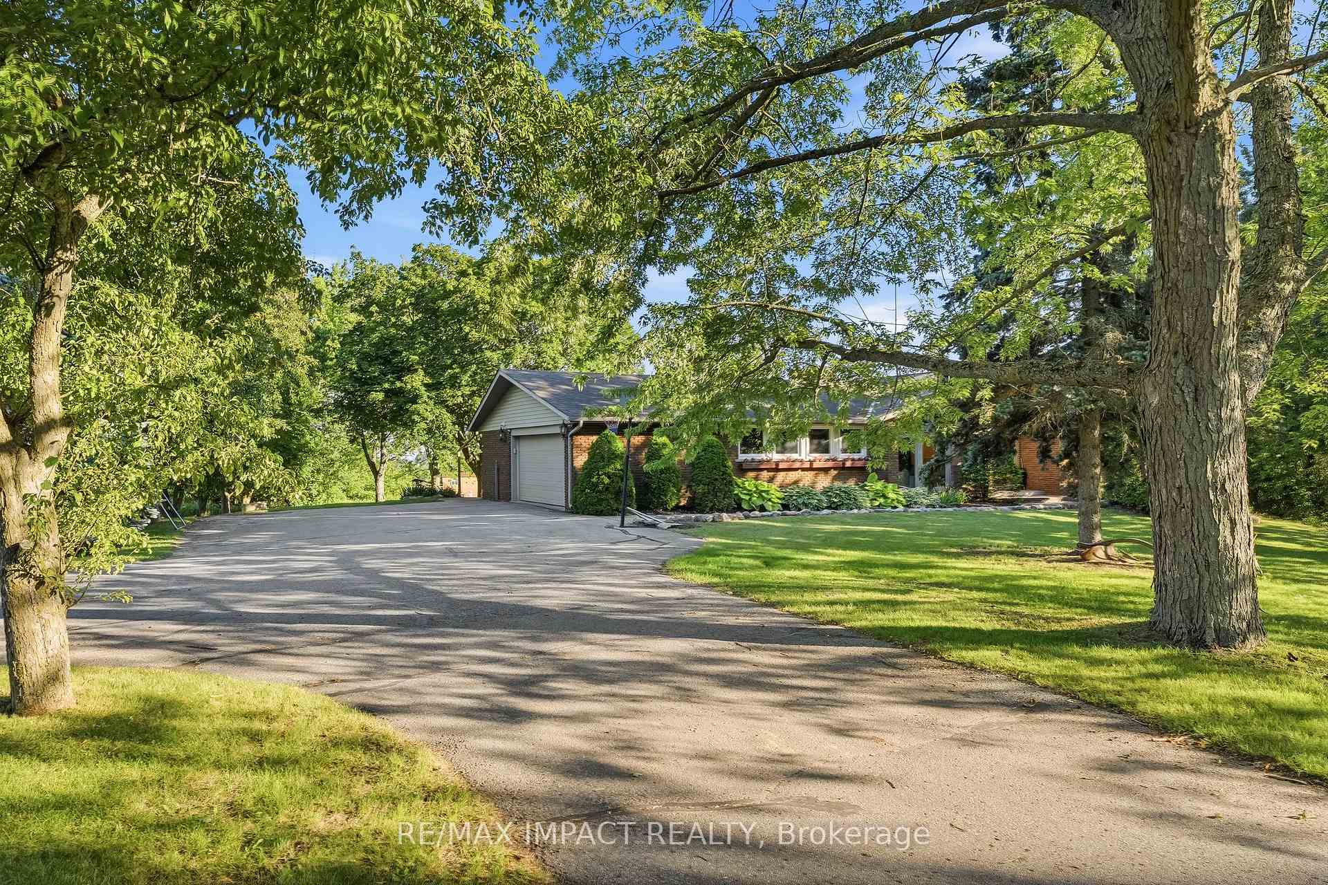 Photo 5 of 1597 Concession Road 7, Clarington, Rural Clarington — HOMEH
