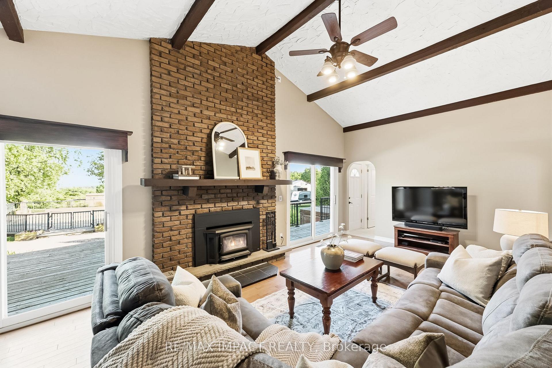 Photo 13 of 1597 Concession Road 7, Clarington, Rural Clarington — HOMEH