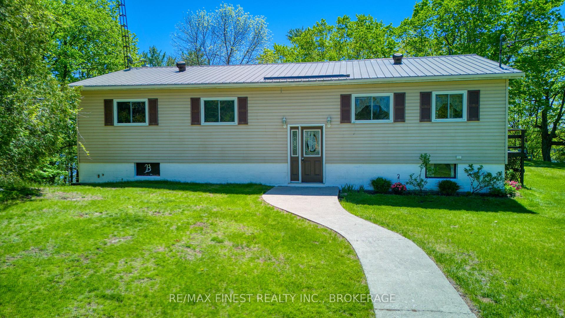Photo 7 of 1182 Clement Road, Frontenac, Frontenac Centre — HOMEH