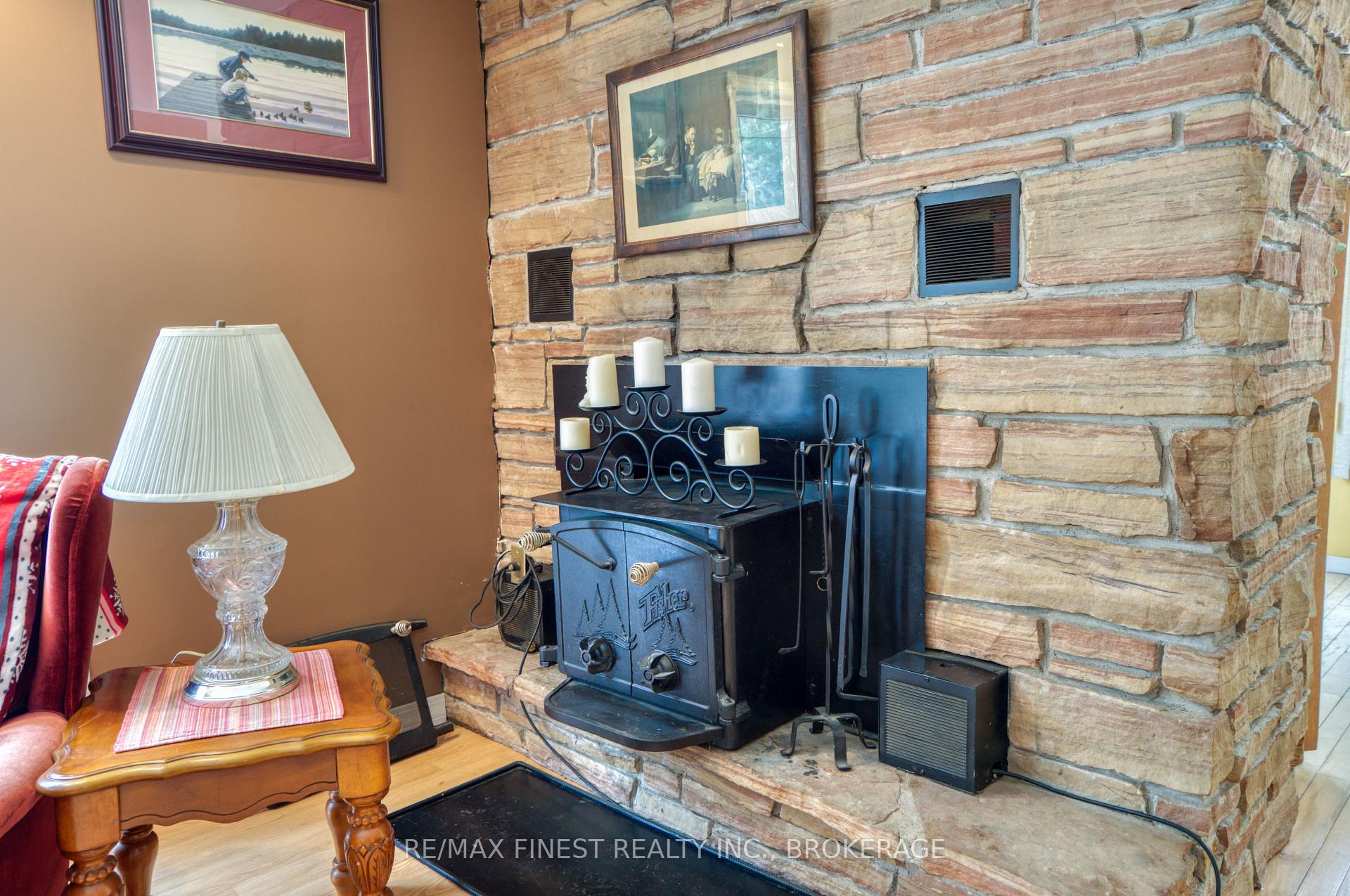 Photo 11 of 1182 Clement Road, Frontenac, Frontenac Centre — HOMEH
