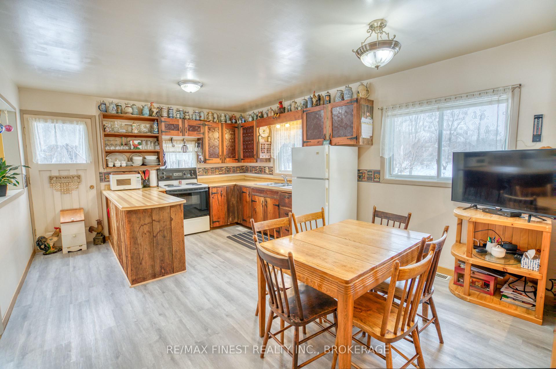 Photo 12 of 1182 Clement Road, Frontenac, Frontenac Centre — HOMEH