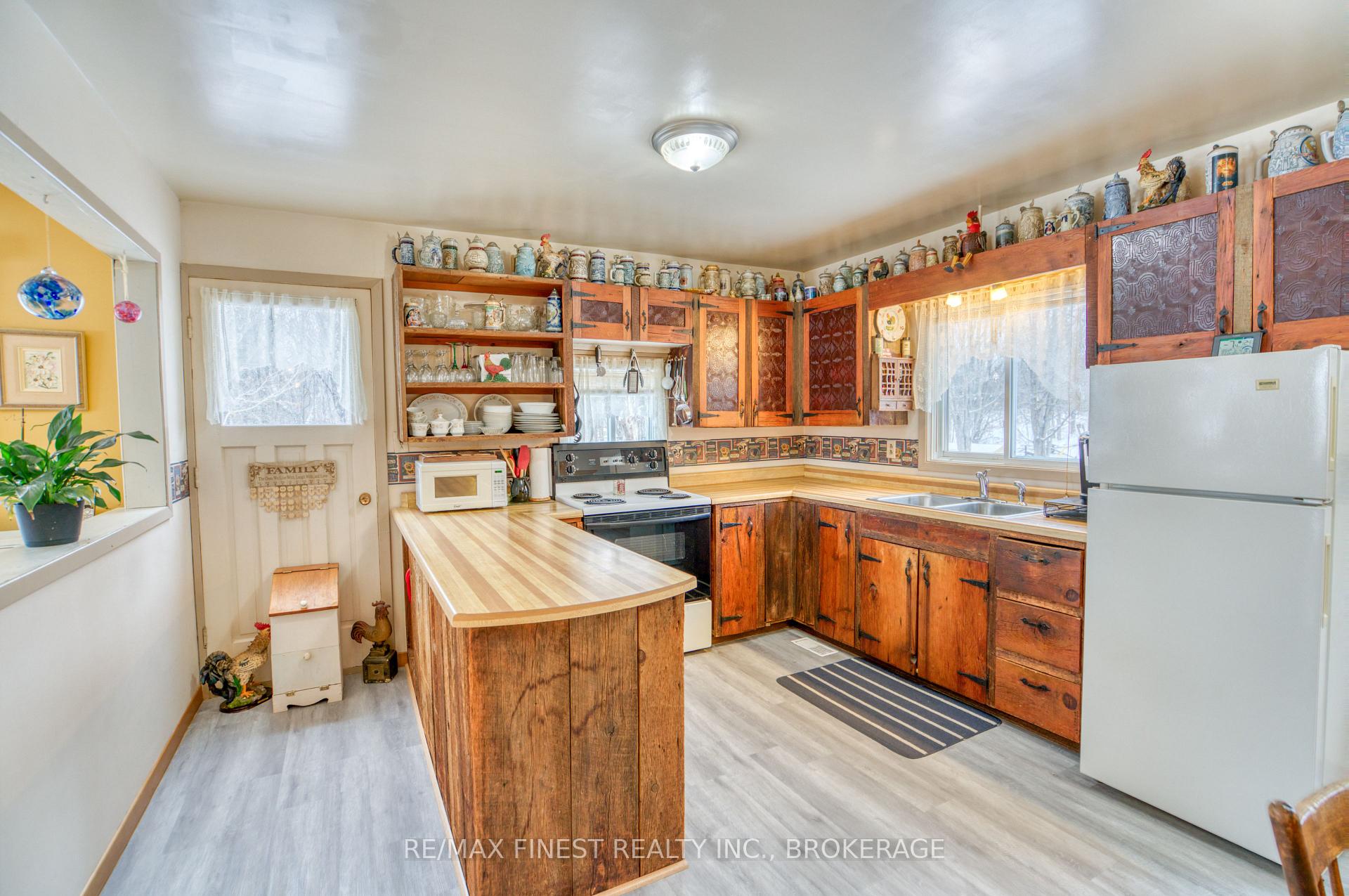 Photo 14 of 1182 Clement Road, Frontenac, Frontenac Centre — HOMEH