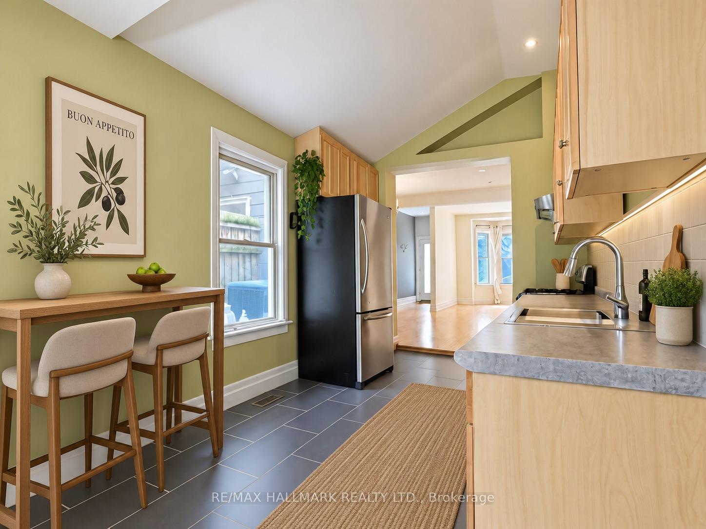 Photo 3 of 193 Boulton Avenue, Toronto, South Riverdale — HOMEH