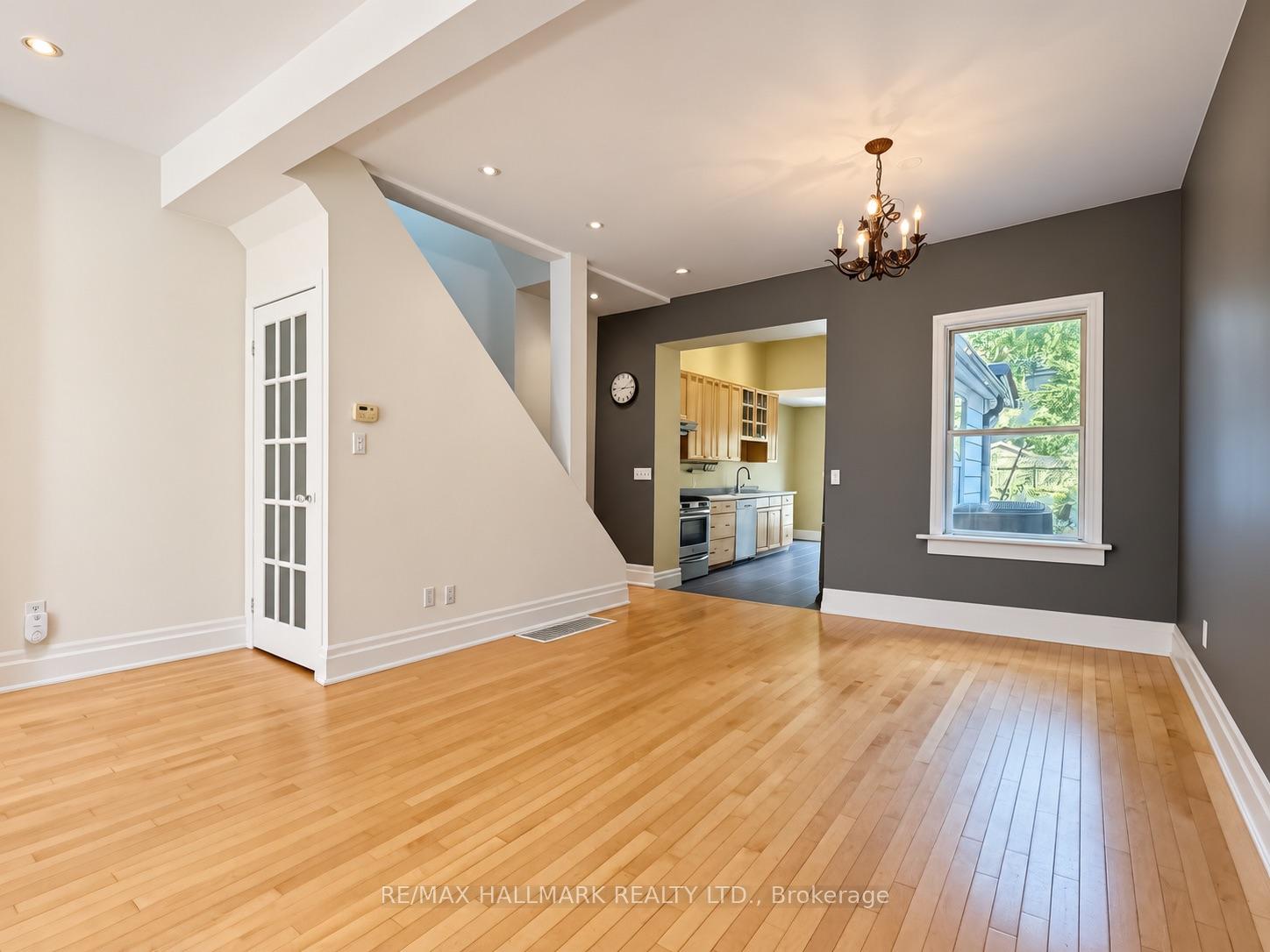Photo 8 of 193 Boulton Avenue, Toronto, South Riverdale — HOMEH