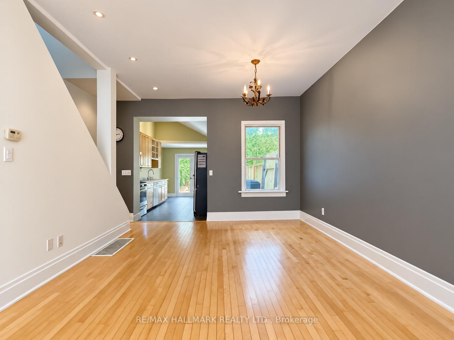 Photo 9 of 193 Boulton Avenue, Toronto, South Riverdale — HOMEH