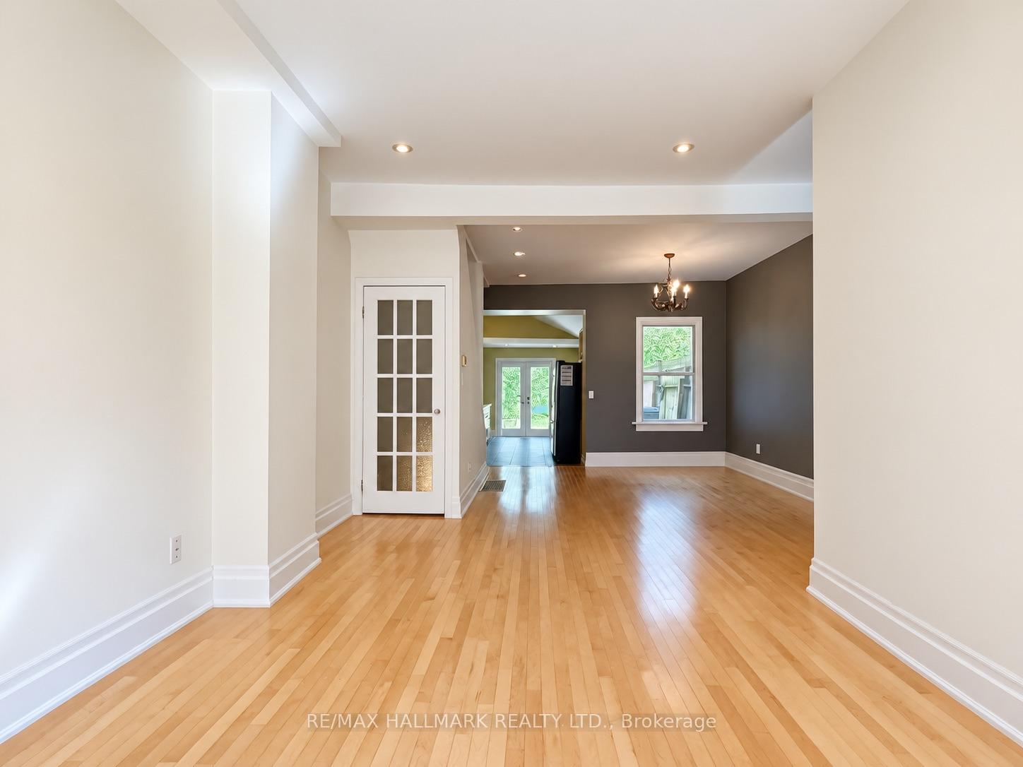 Photo 12 of 193 Boulton Avenue, Toronto, South Riverdale — HOMEH