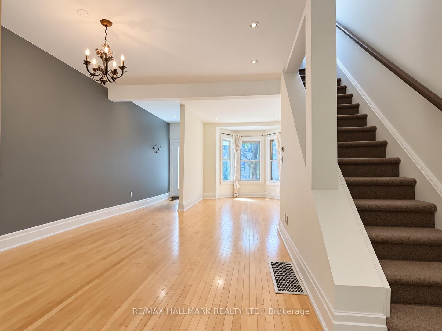 Photo 14 of 193 Boulton Avenue, Toronto, South Riverdale — HOMEH