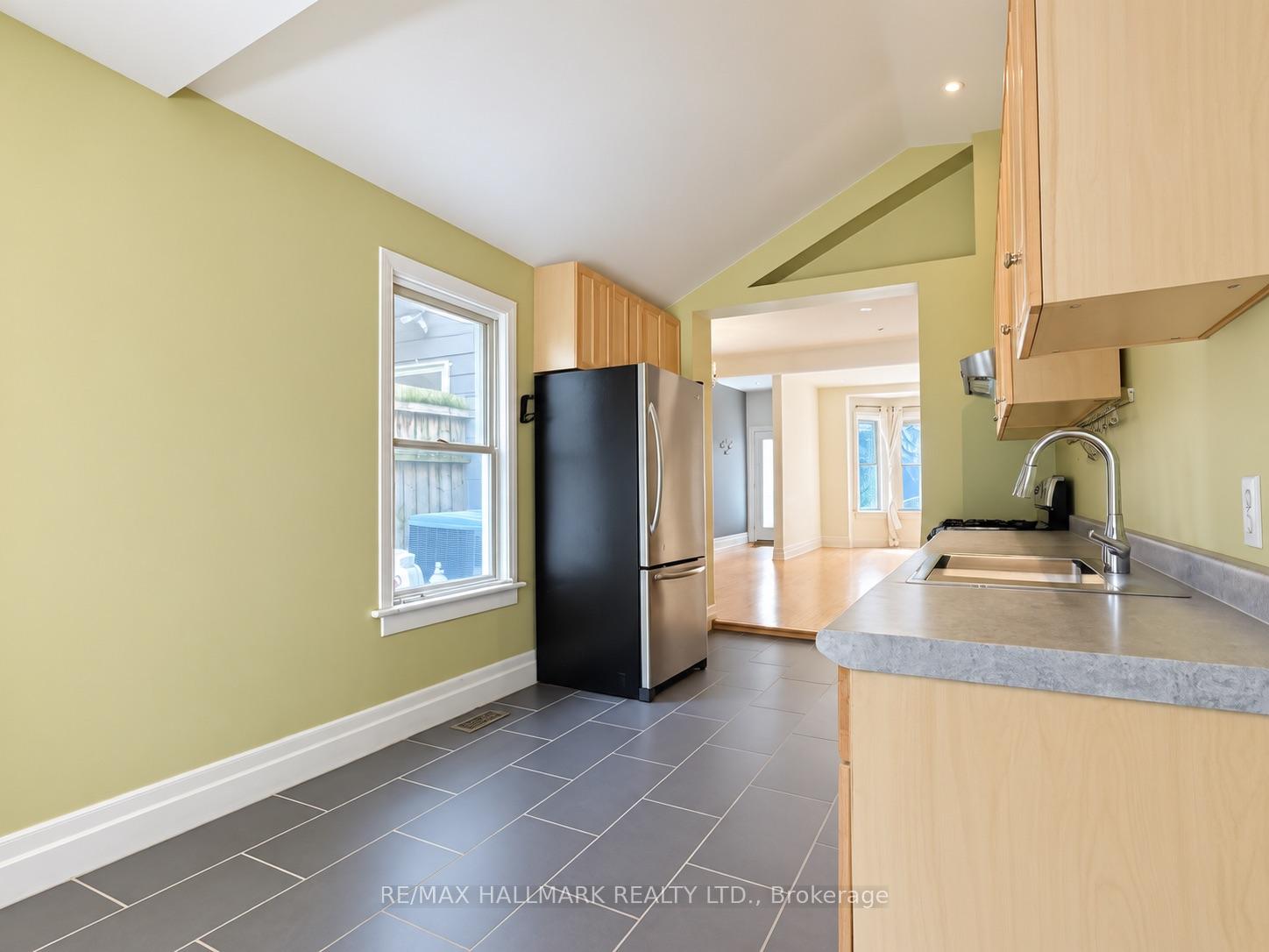 Photo 18 of 193 Boulton Avenue, Toronto, South Riverdale — HOMEH