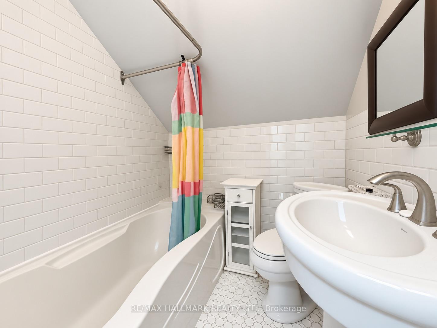 Photo 19 of 193 Boulton Avenue, Toronto, South Riverdale — HOMEH