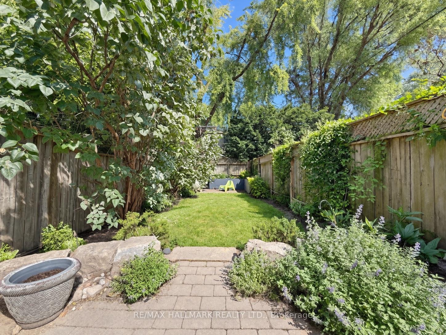 Photo 35 of 193 Boulton Avenue, Toronto, South Riverdale — HOMEH