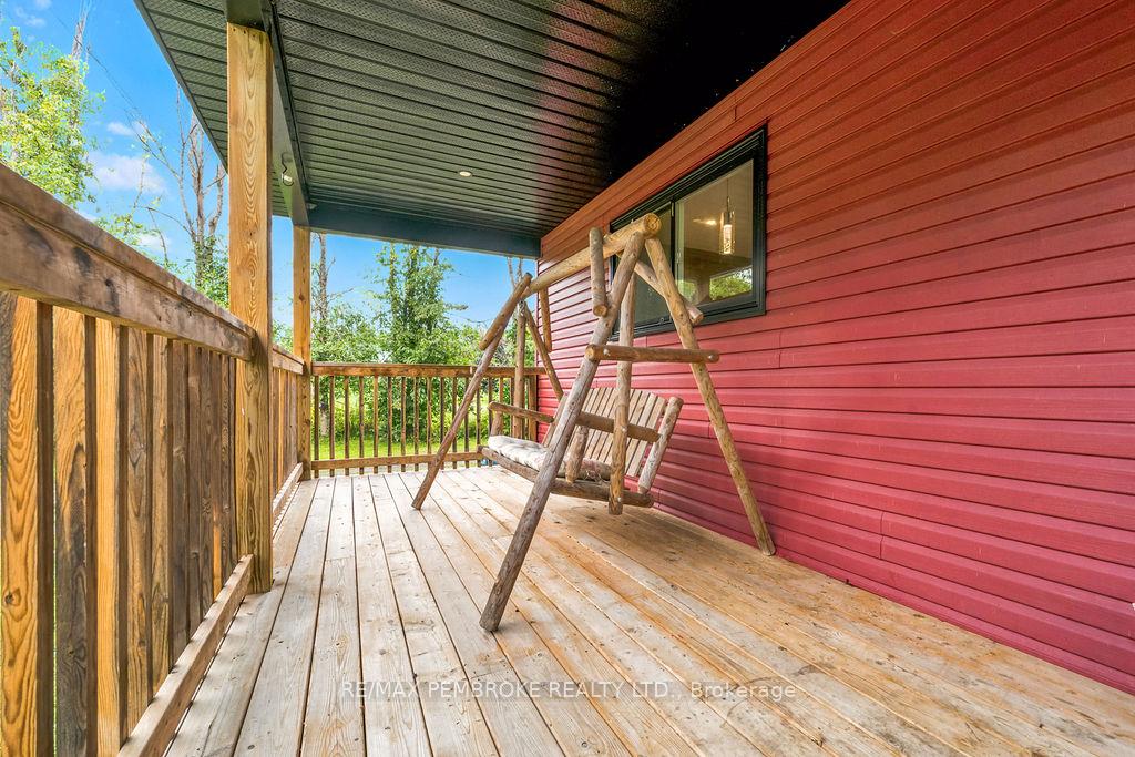Photo 3 of 407 Latimer Road, North Grenville, North Grenville Twp (Kemptville East) — HOMEH