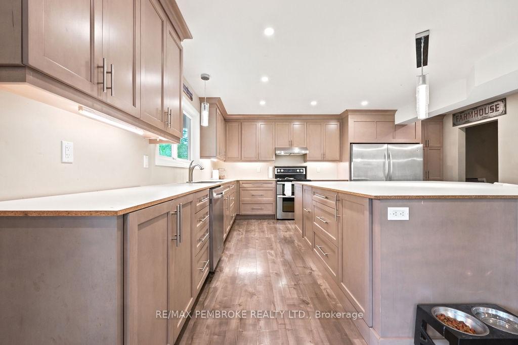 Photo 7 of 407 Latimer Road, North Grenville, North Grenville Twp (Kemptville East) — HOMEH