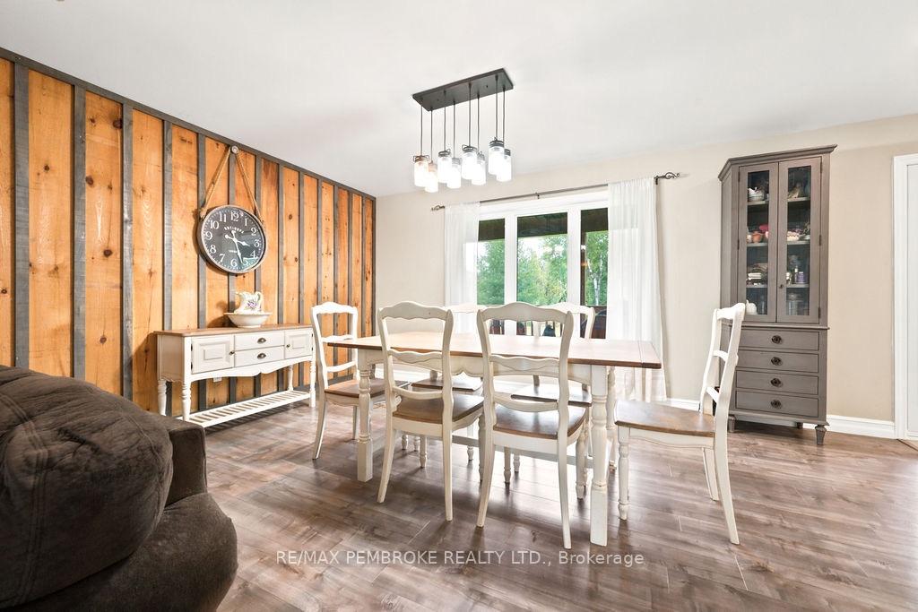 Photo 15 of 407 Latimer Road, North Grenville, North Grenville Twp (Kemptville East) — HOMEH