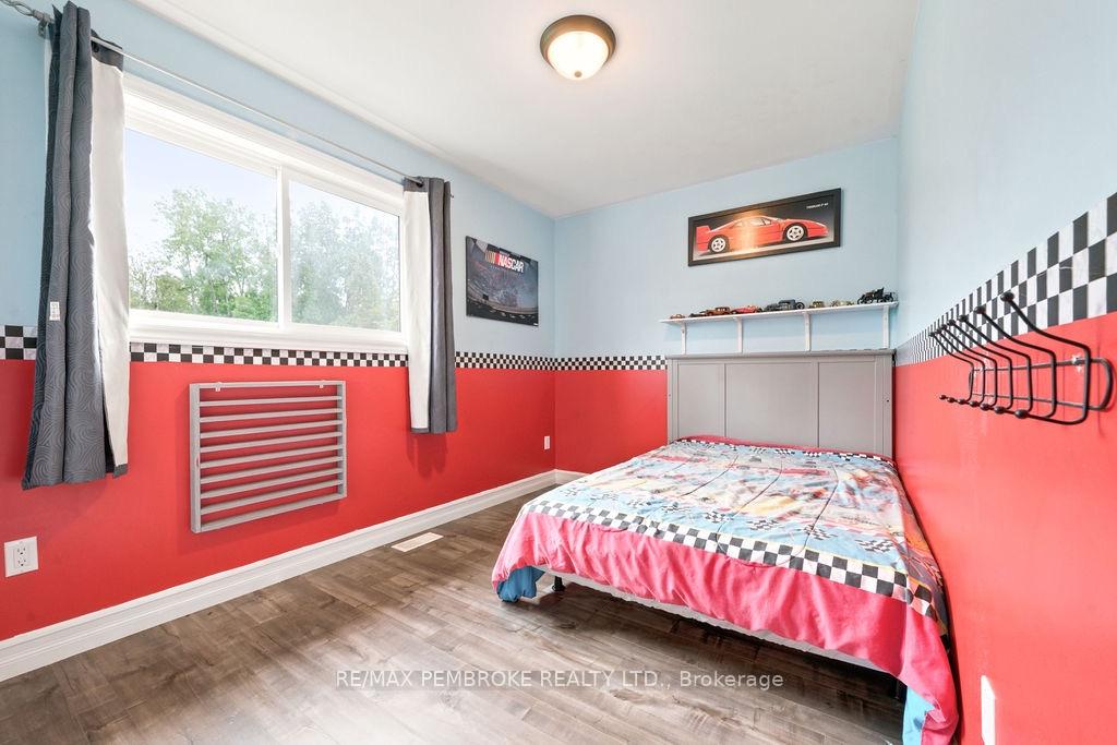 Photo 24 of 407 Latimer Road, North Grenville, North Grenville Twp (Kemptville East) — HOMEH