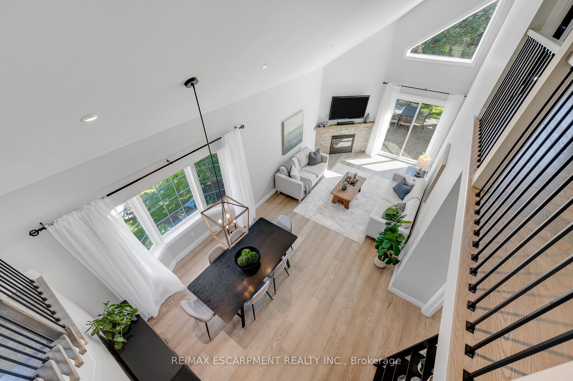 Photo 22 of 4014 Jarvis Crescent, Burlington, Rose — HOMEH