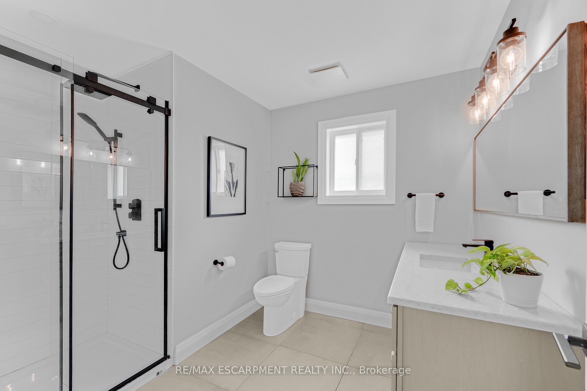Photo 25 of 4014 Jarvis Crescent, Burlington, Rose — HOMEH