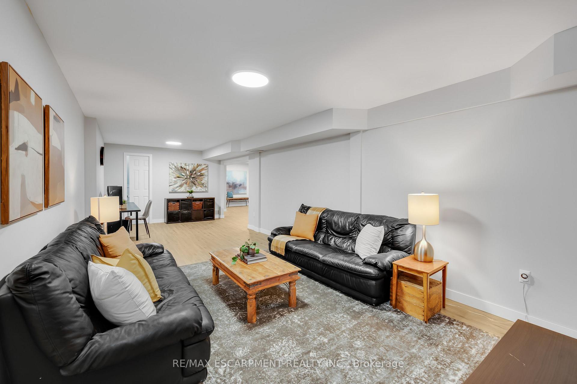 Photo 30 of 4014 Jarvis Crescent, Burlington, Rose — HOMEH