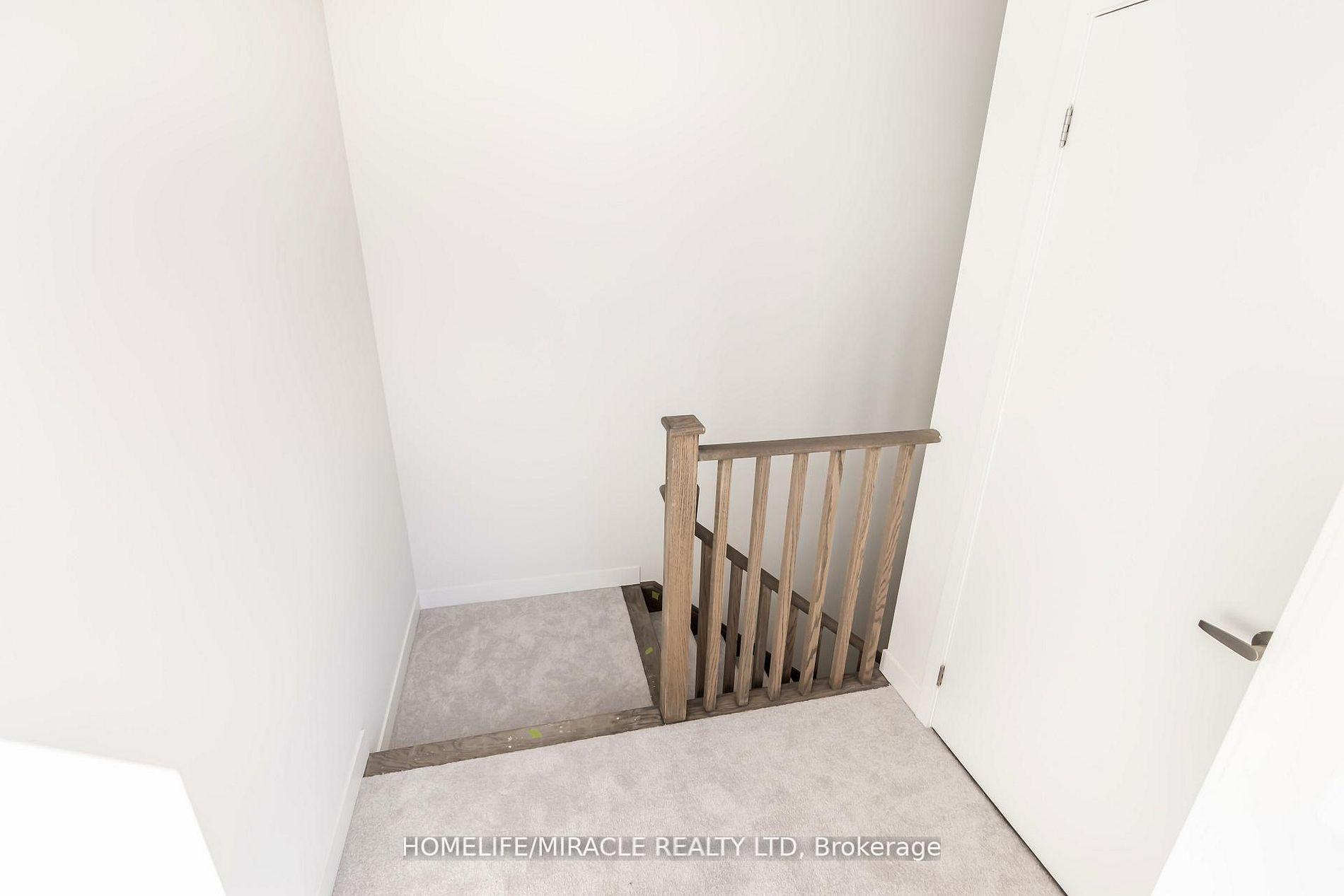 Photo 40 of Unit 16, 3415 Ridgeway Drive, Mississauga, Erin Mills — HOMEH