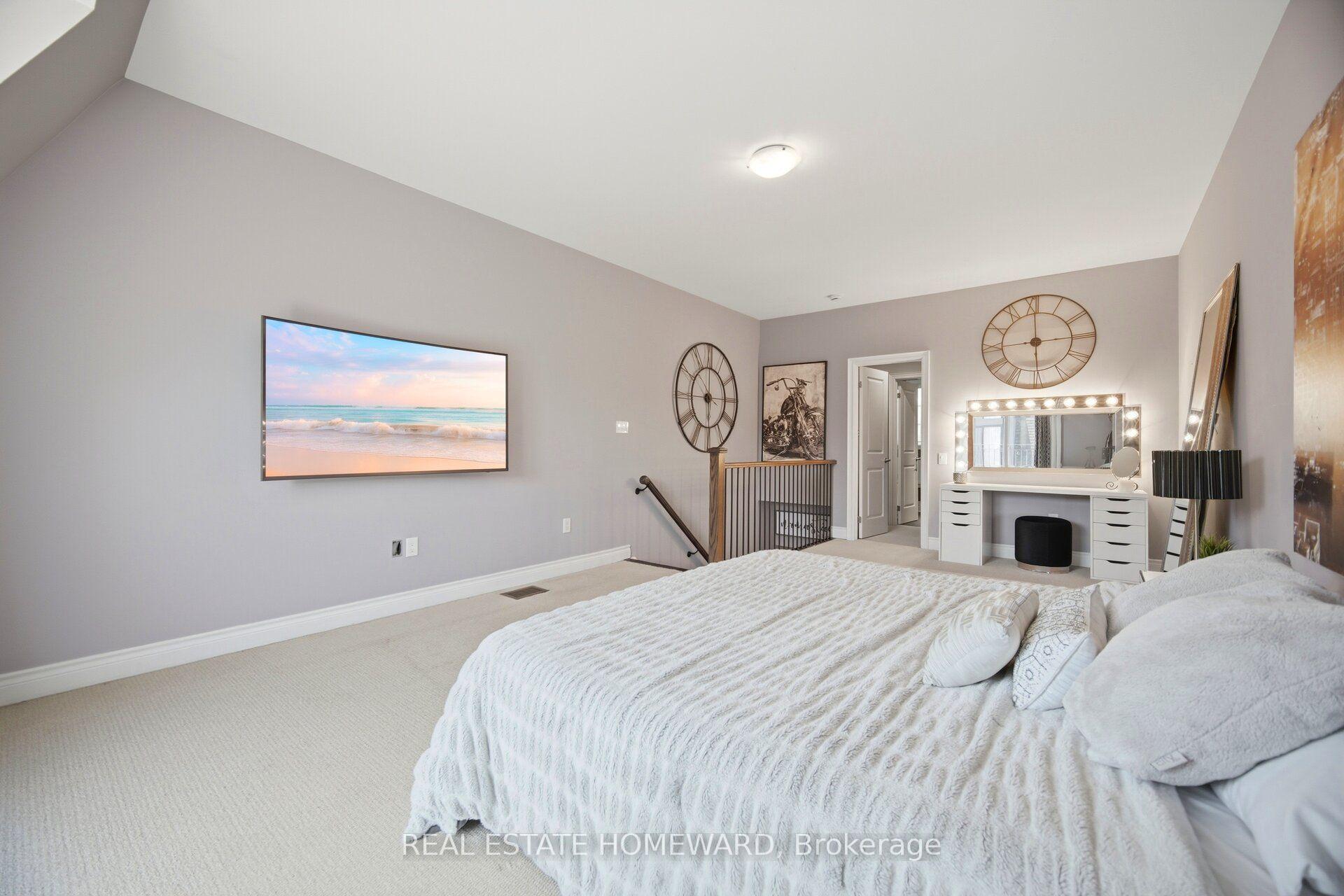 Photo 32 of 62 Cormier Heights, Etobicoke, Mimico — HOMEH