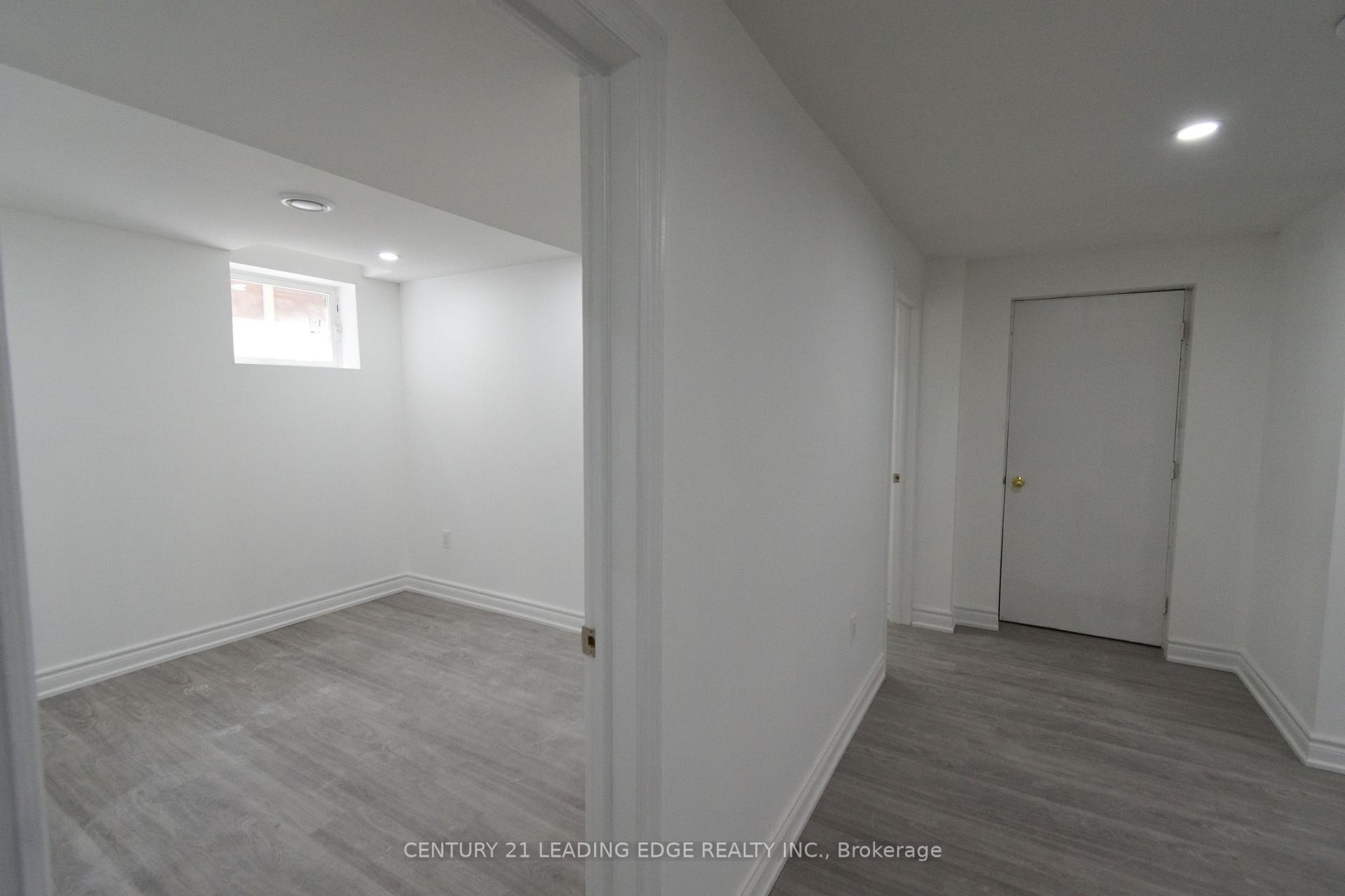 Photo 6 of Unit Bsmt, 45 Lofthouse Drive, Whitby, Rolling Acres — HOMEH