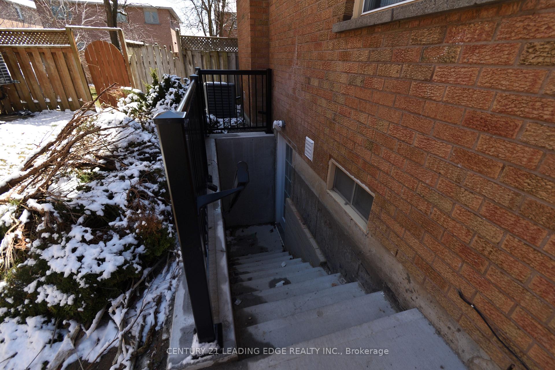 Photo 18 of Unit Bsmt, 45 Lofthouse Drive, Whitby, Rolling Acres — HOMEH