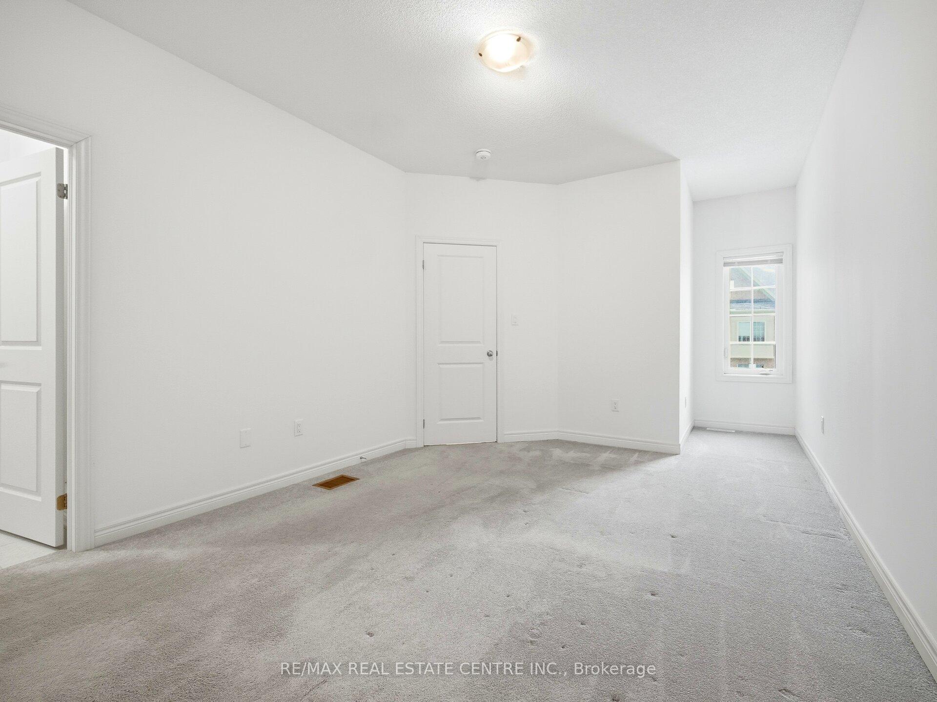 Photo 27 of 109 Fruitvale Circle, Brampton, Northwest Brampton — HOMEH