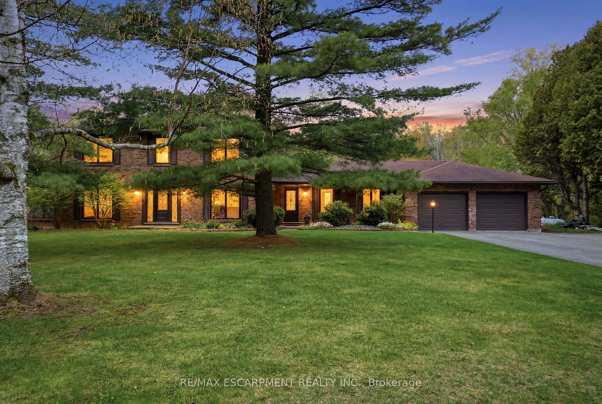 Photo 3 of 3918 Maddaugh Road, Puslinch, Crieff/Aikensville/Killean — HOMEH