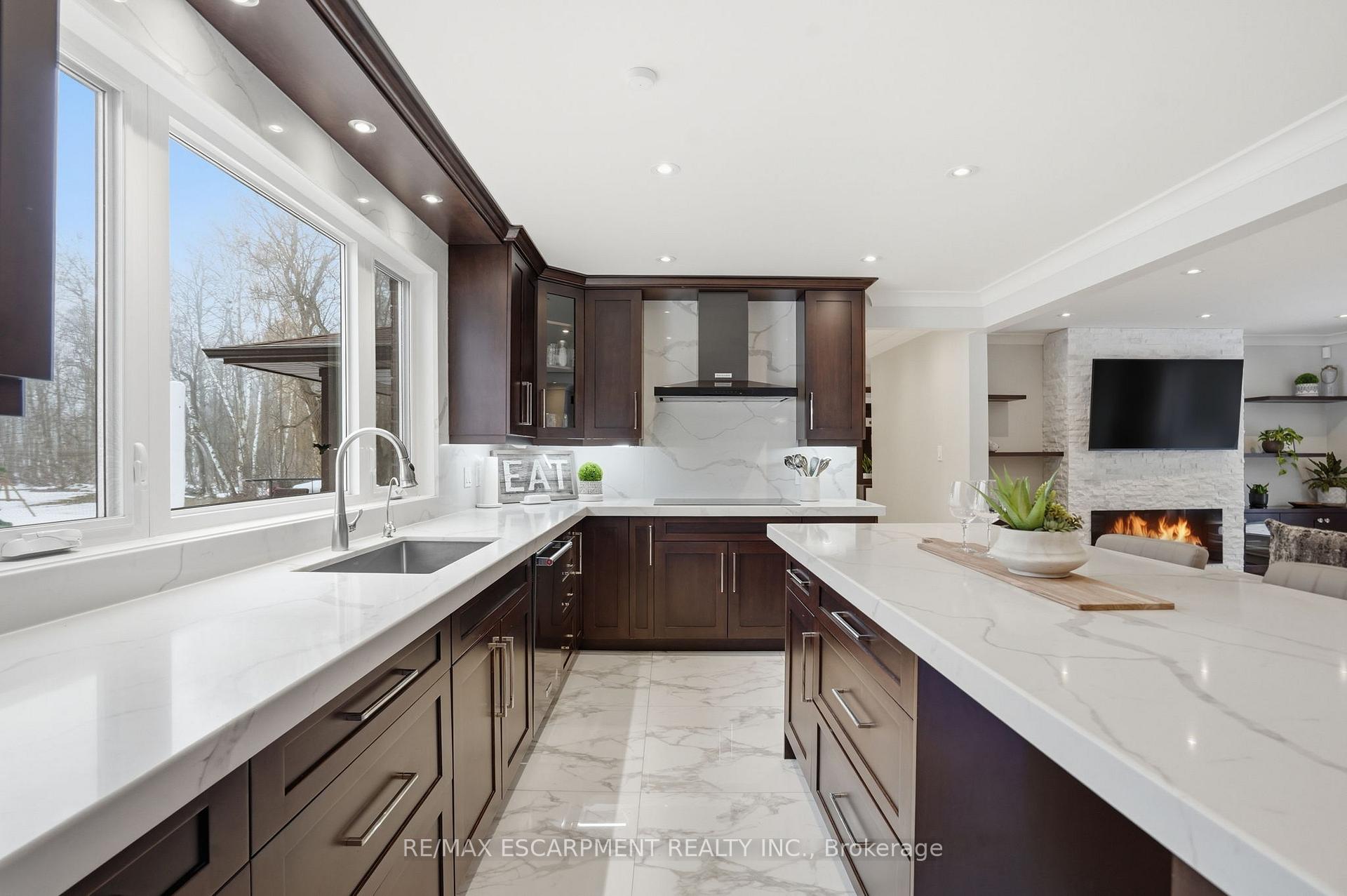 Photo 12 of 3918 Maddaugh Road, Puslinch, Crieff/Aikensville/Killean — HOMEH