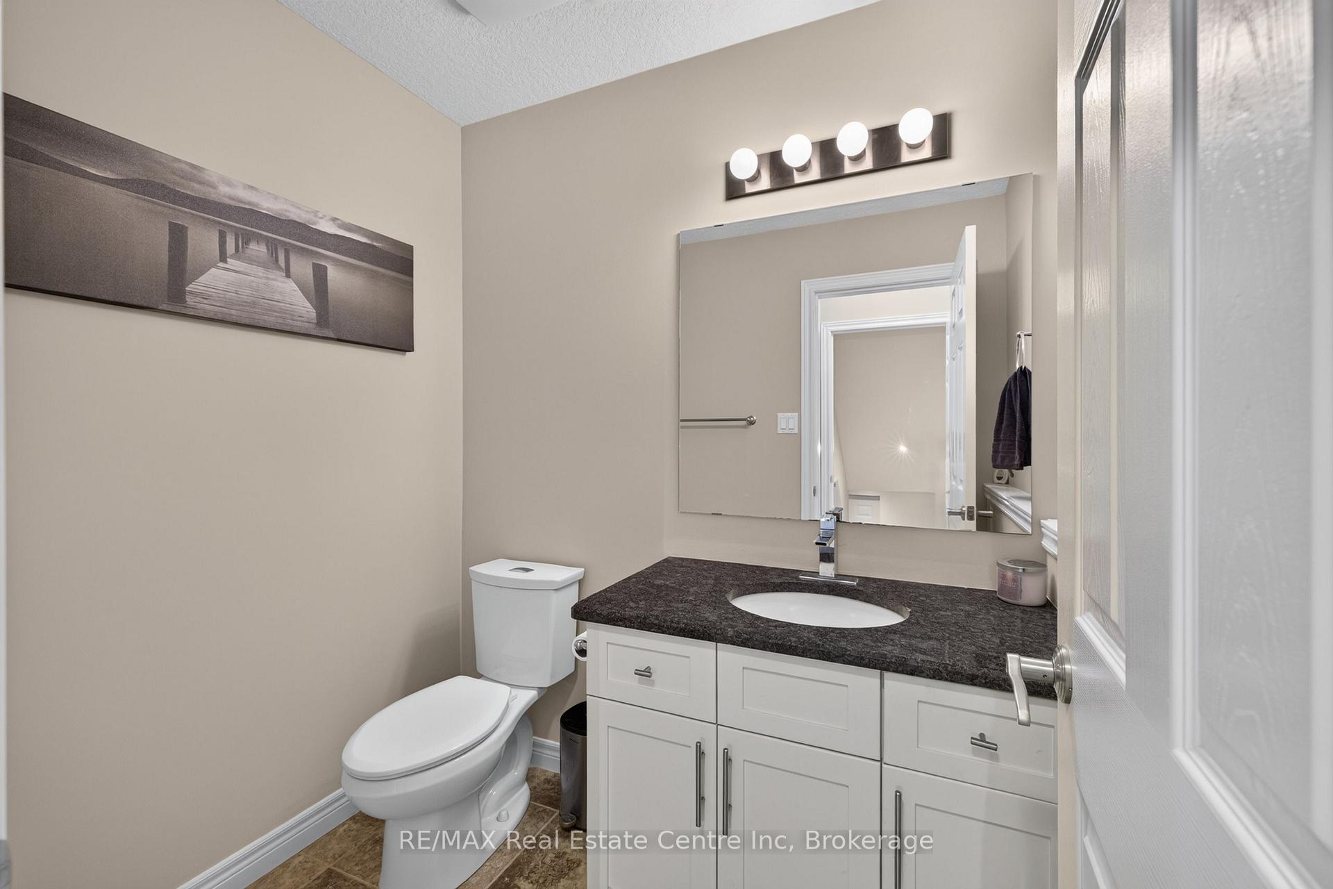 Photo 19 of 694 Victoria Road N, Guelph, Victoria North — HOMEH
