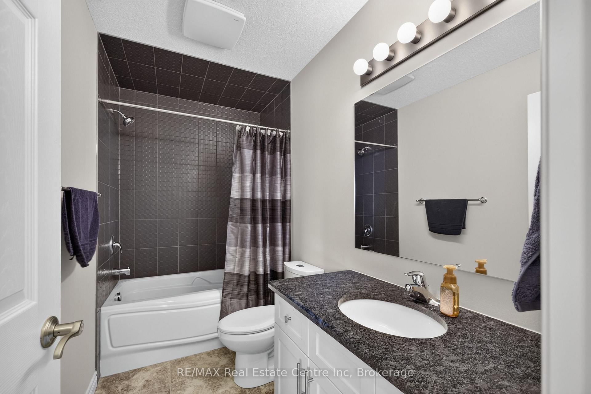 Photo 29 of 694 Victoria Road N, Guelph, Victoria North — HOMEH