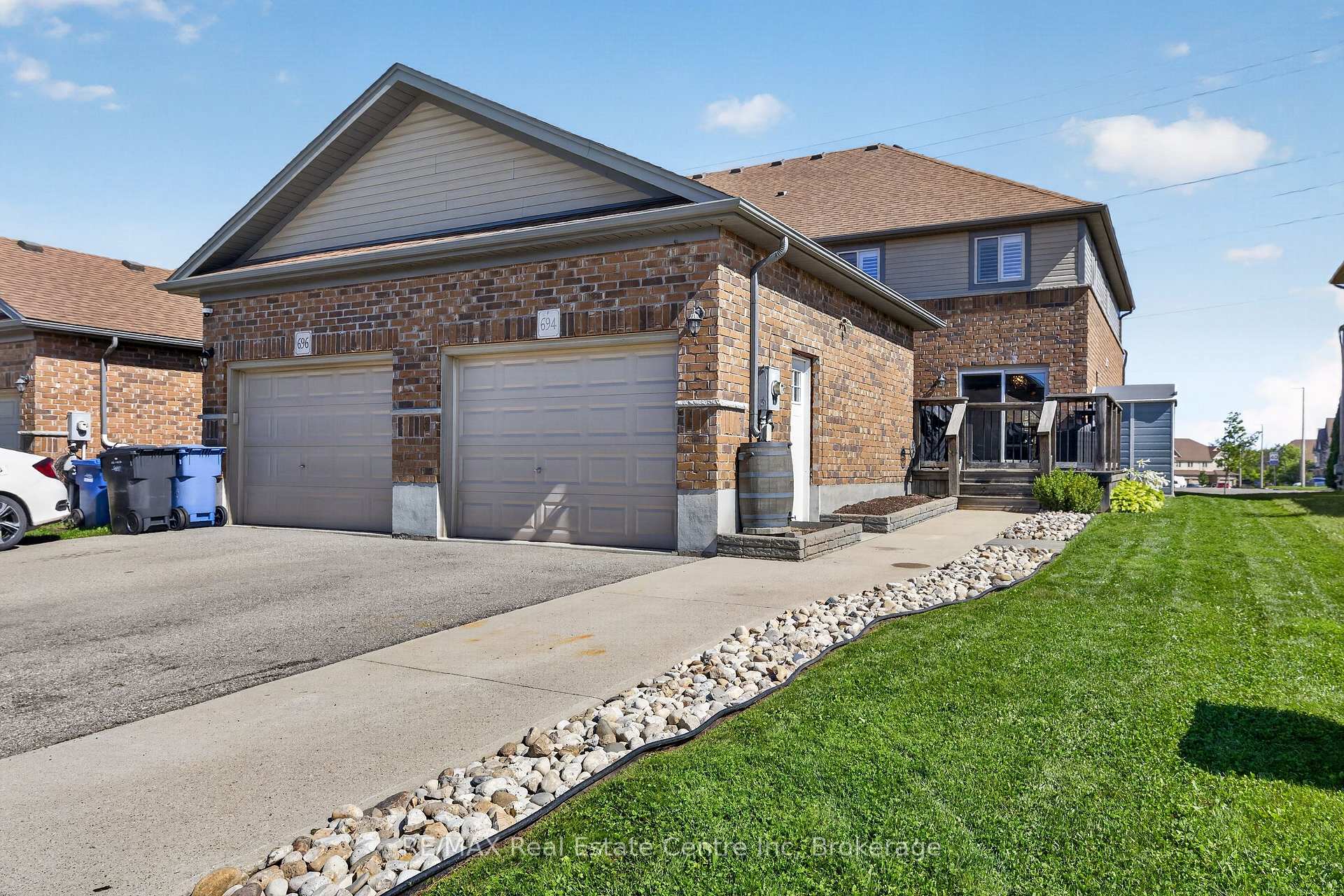 Photo 35 of 694 Victoria Road N, Guelph, Victoria North — HOMEH