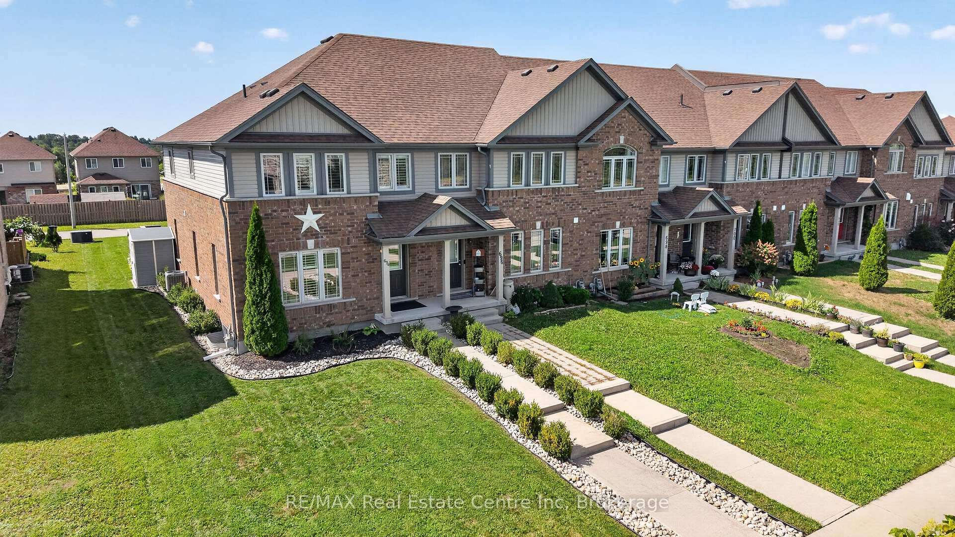 Photo 38 of 694 Victoria Road N, Guelph, Victoria North — HOMEH