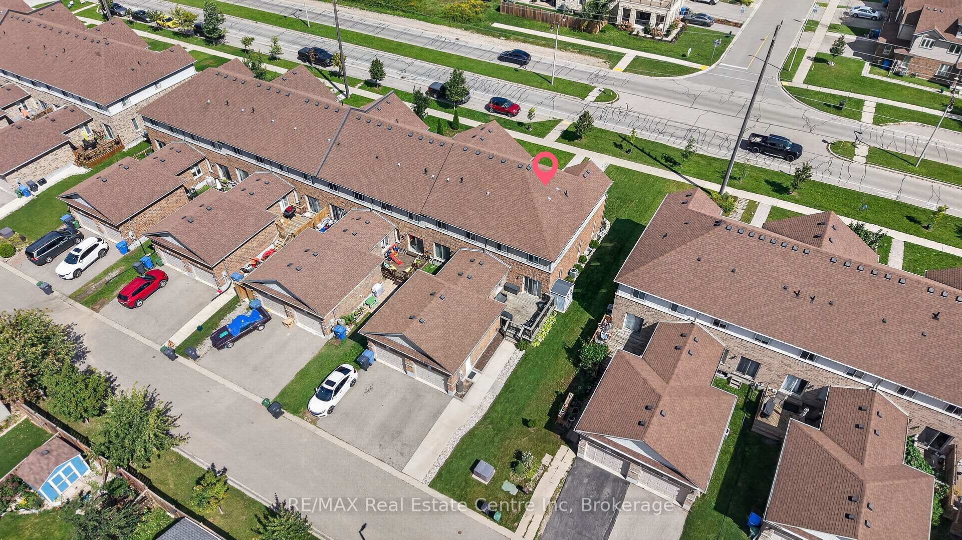 Photo 39 of 694 Victoria Road N, Guelph, Victoria North — HOMEH