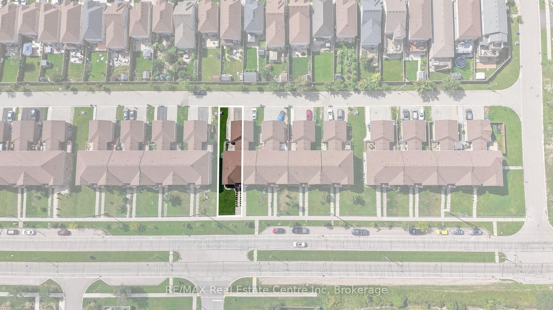 Photo 40 of 694 Victoria Road N, Guelph, Victoria North — HOMEH