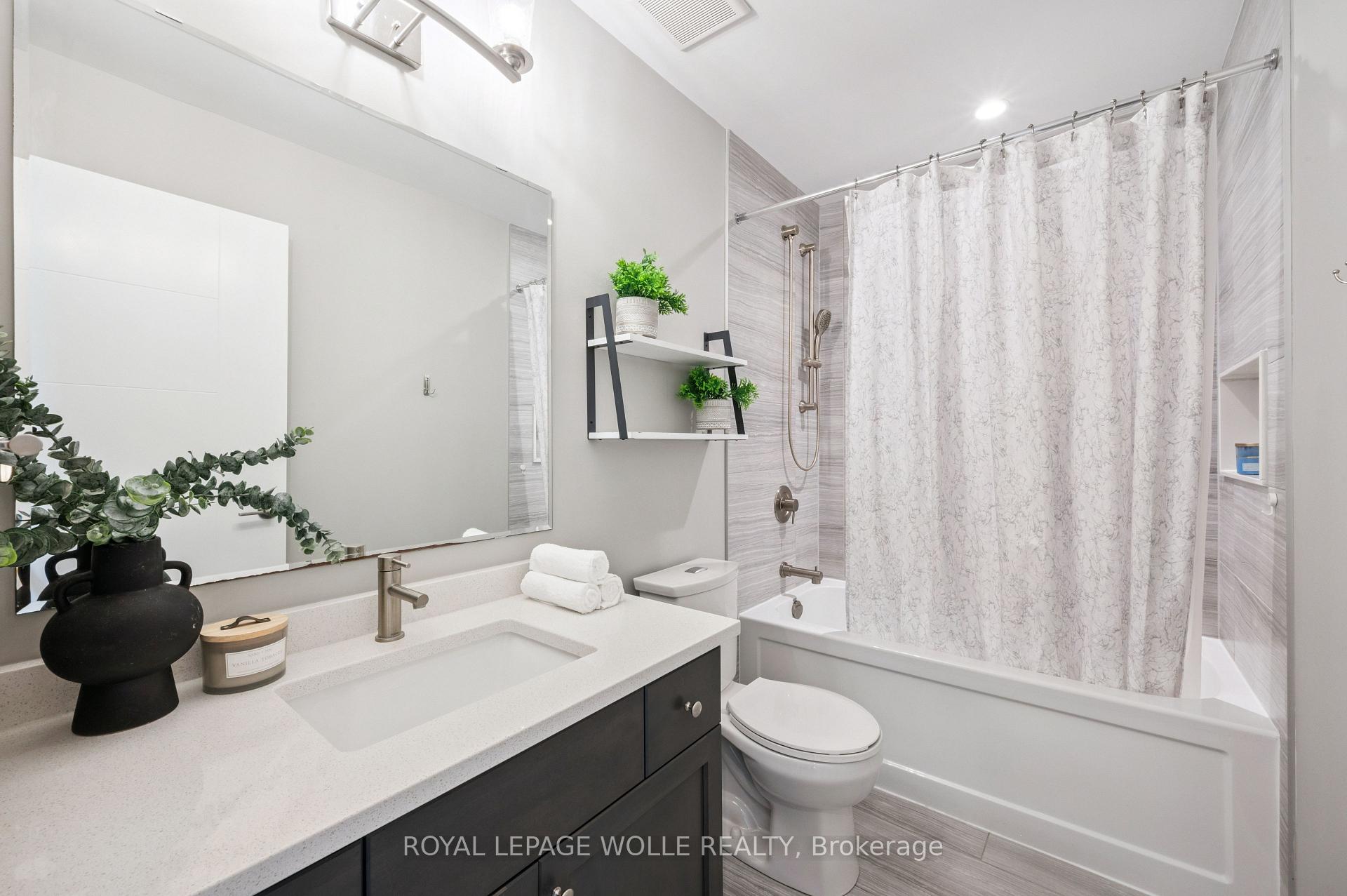 Photo 30 of 884 Robert Ferrie Drive, Kitchener, Doon South — HOMEH