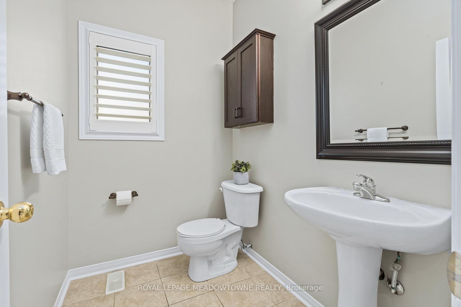Photo 19 of 19 Goldham Way, Halton Hills, Georgetown — HOMEH