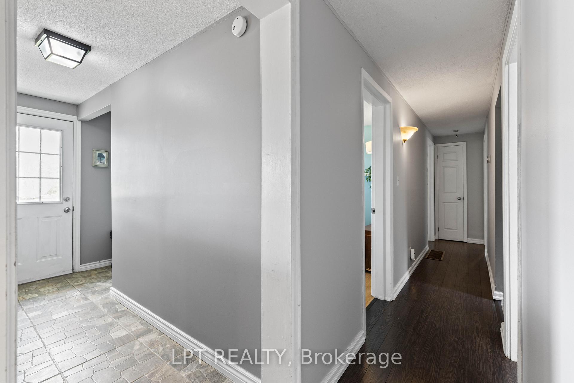 Photo 13 of 2743 Lockhart Road, Innisfil, Rural Innisfil — HOMEH