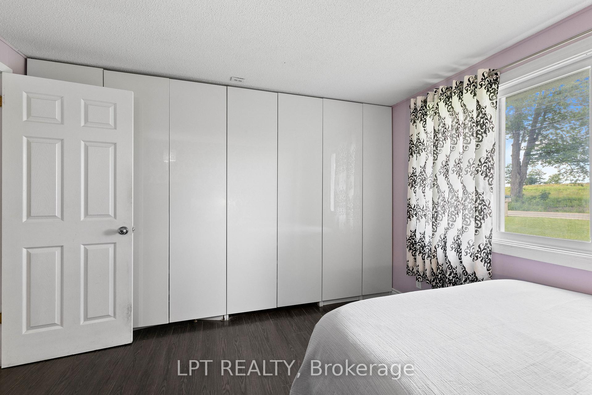 Photo 15 of 2743 Lockhart Road, Innisfil, Rural Innisfil — HOMEH